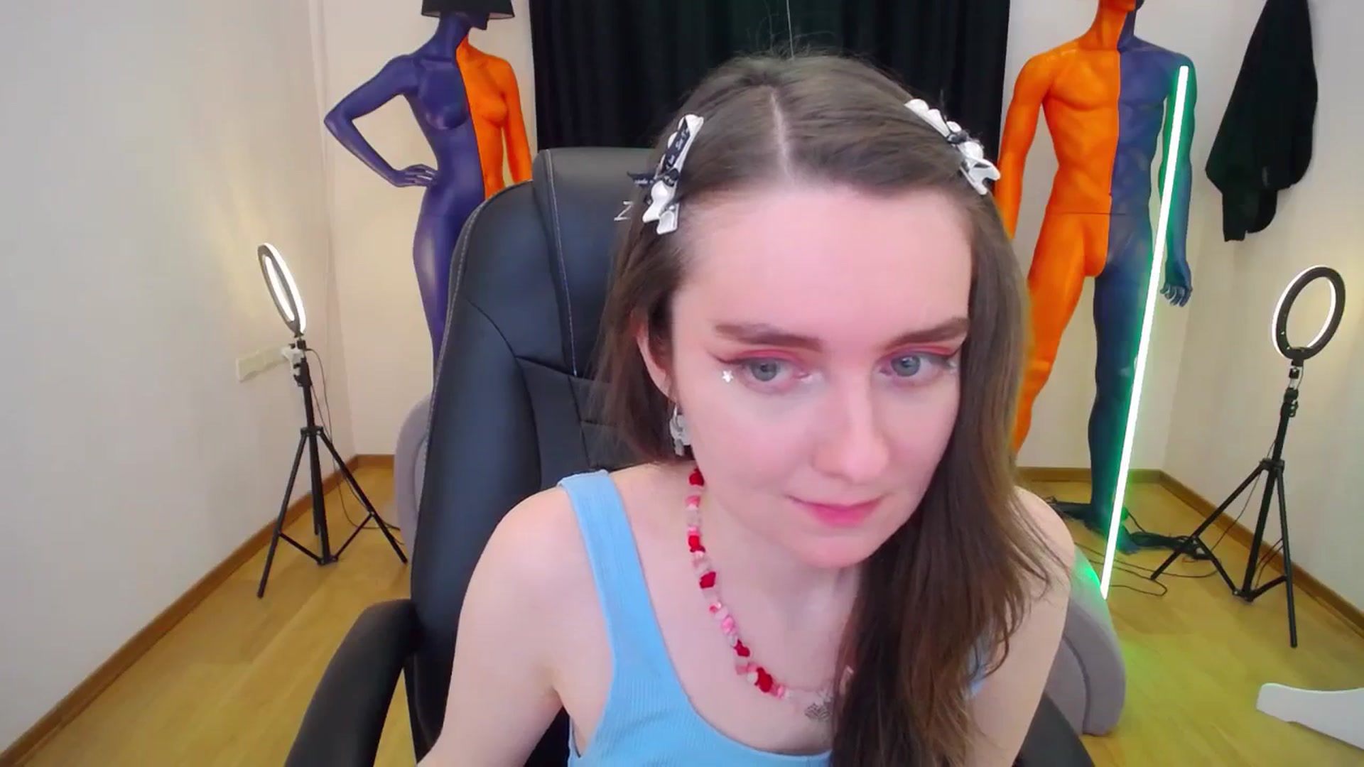 Gallery image thumbnail from Milim_Nava's myfreecams stream on, 03/04/2024, 13:25 image 3 of 20