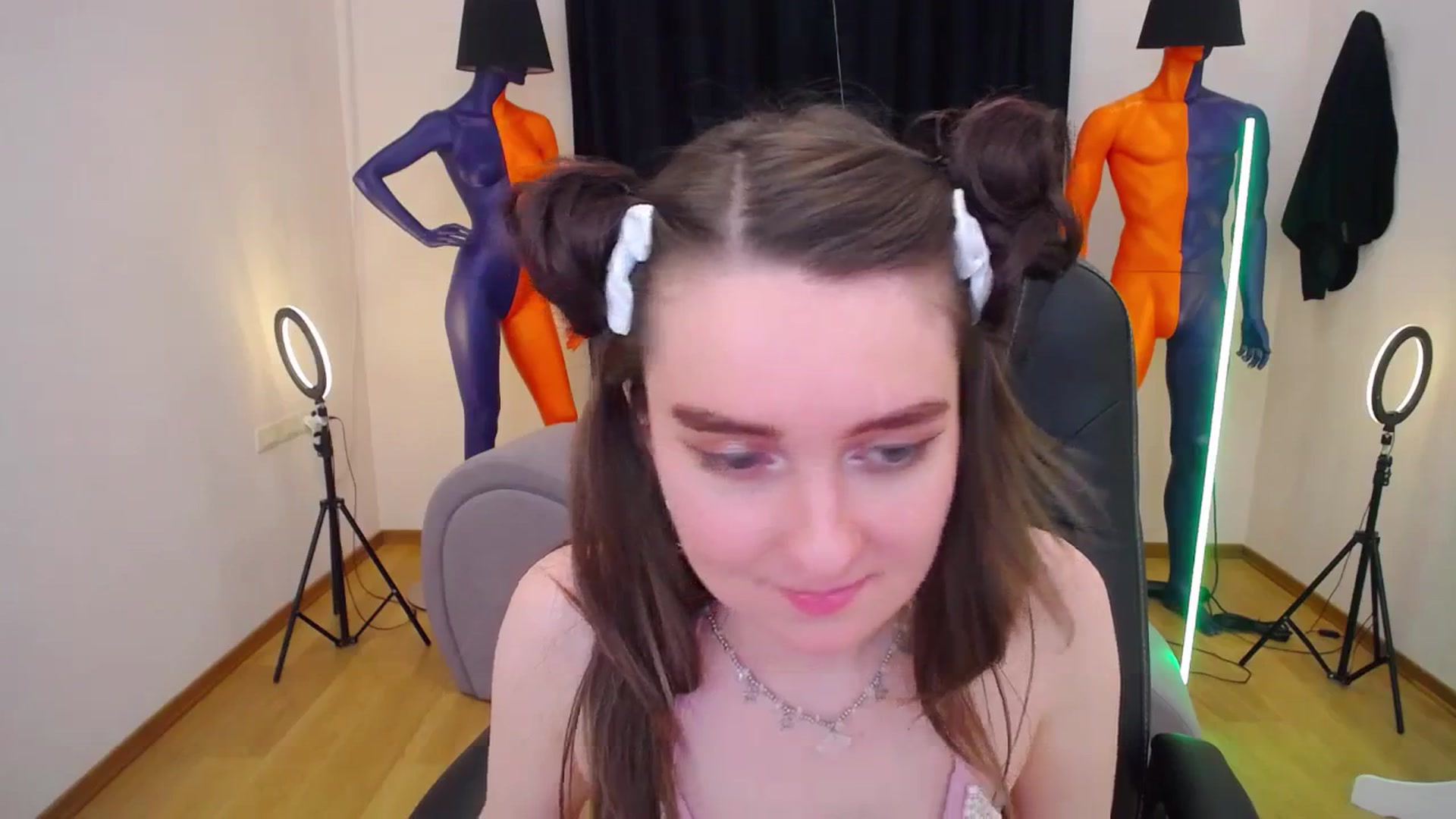 Gallery image thumbnail from Milim_Nava's myfreecams stream on, 03/05/2024, 08:33 image 18 of 20