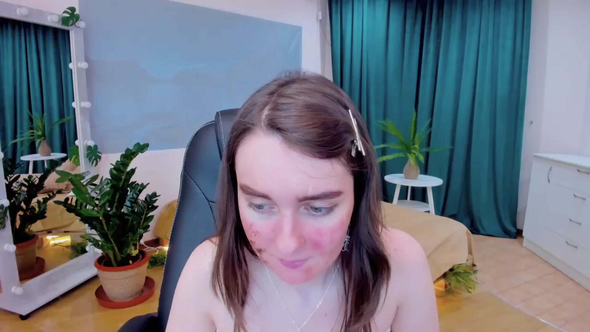 Gallery image thumbnail from Milim_Nava's myfreecams stream on, 03/10/2024, 19:08 image 16 of 20