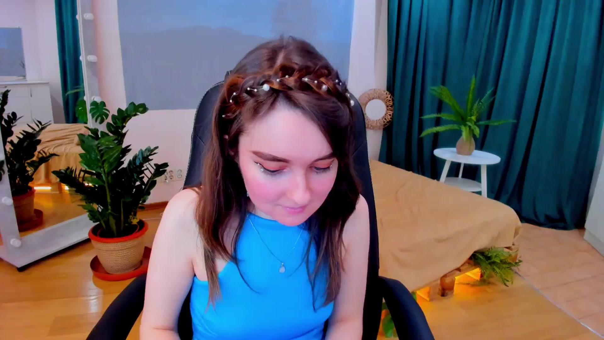 Gallery image thumbnail from Milim_Nava's myfreecams stream on, 03/15/2024, 15:19 image 16 of 20