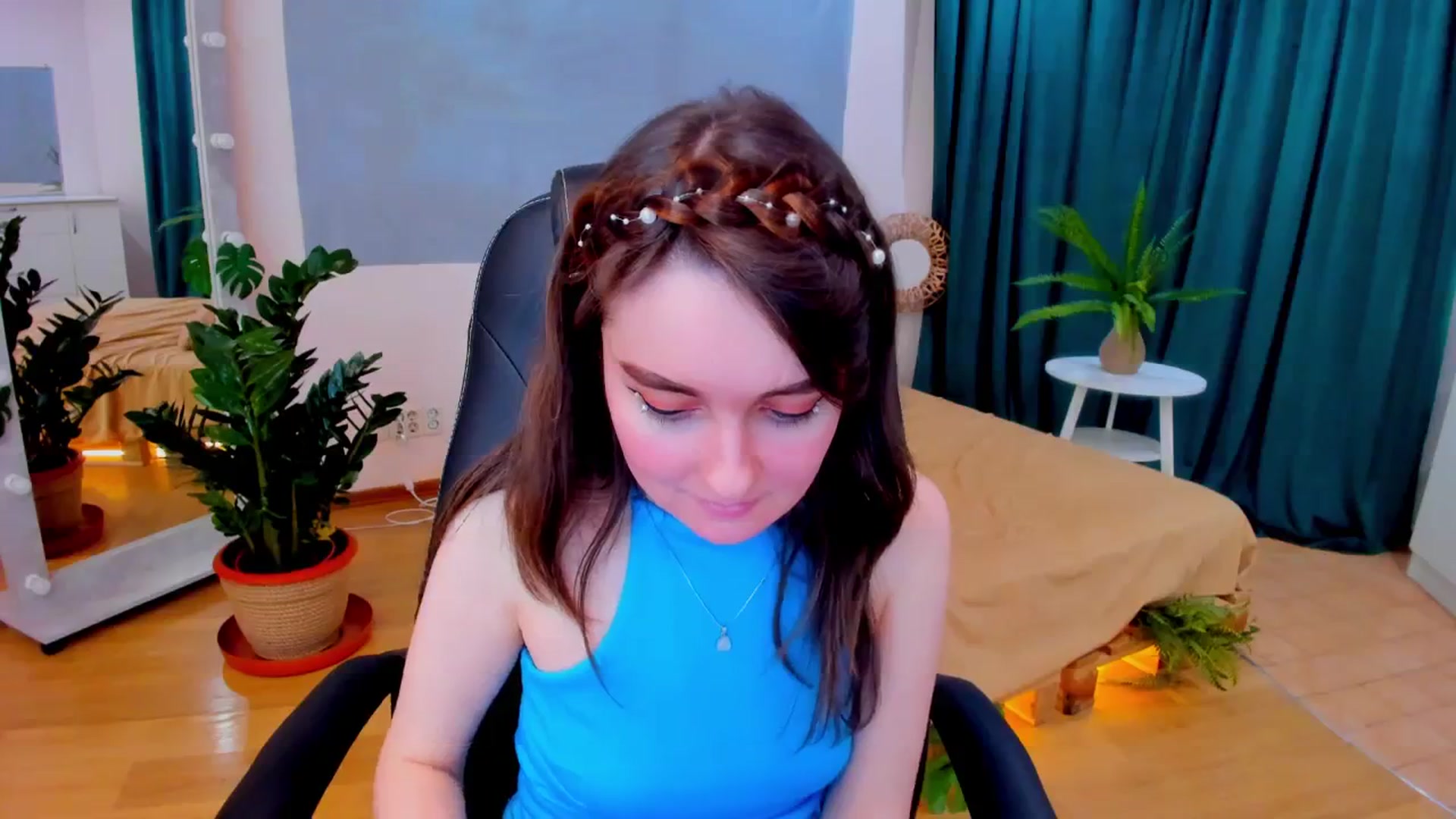 Gallery image thumbnail from Milim_Nava's myfreecams stream on, 03/15/2024, 15:19 image 14 of 20