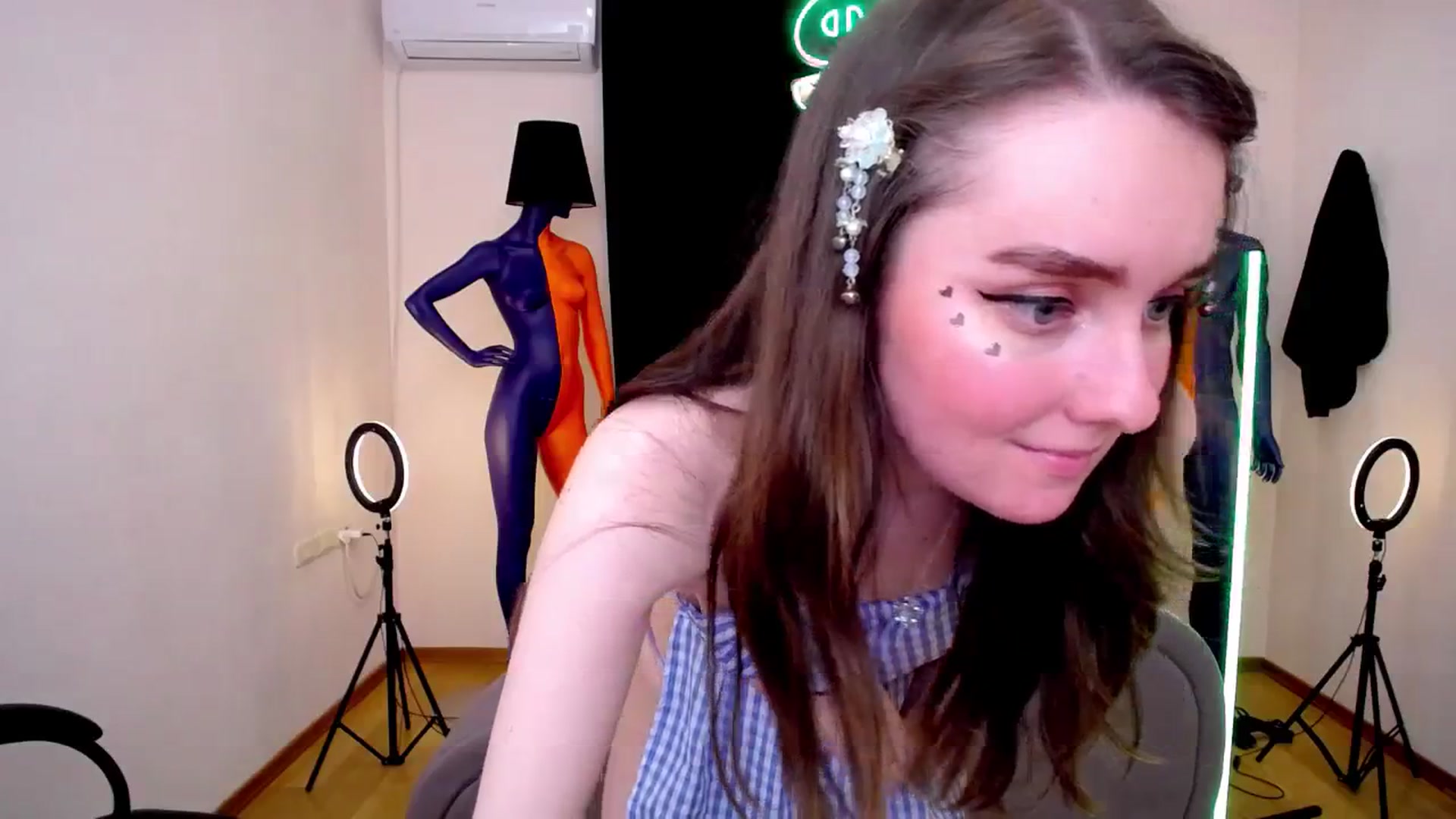 Gallery image thumbnail from Milim_Nava's myfreecams stream on, 03/16/2024, 09:17 image 18 of 20