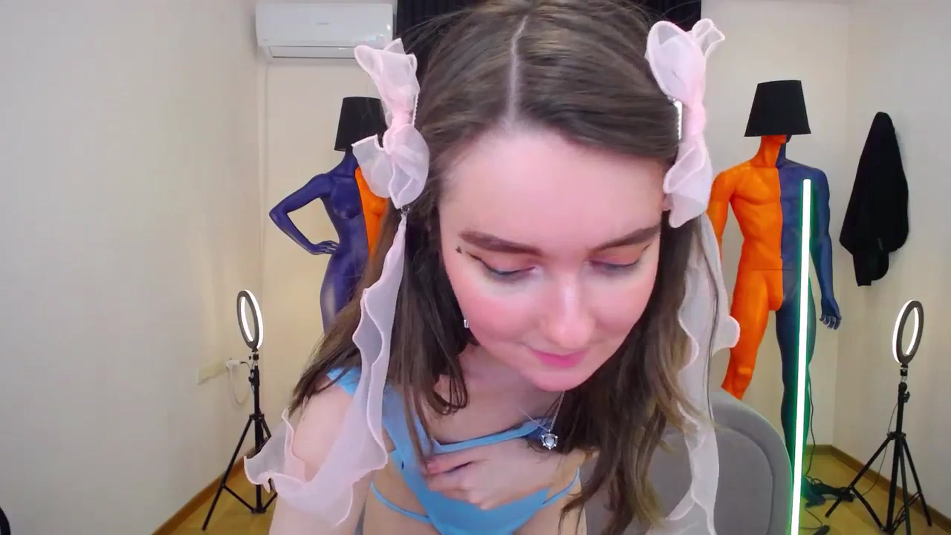 Gallery image thumbnail from Milim_Nava's myfreecams stream on, 03/17/2024, 12:50 image 18 of 20