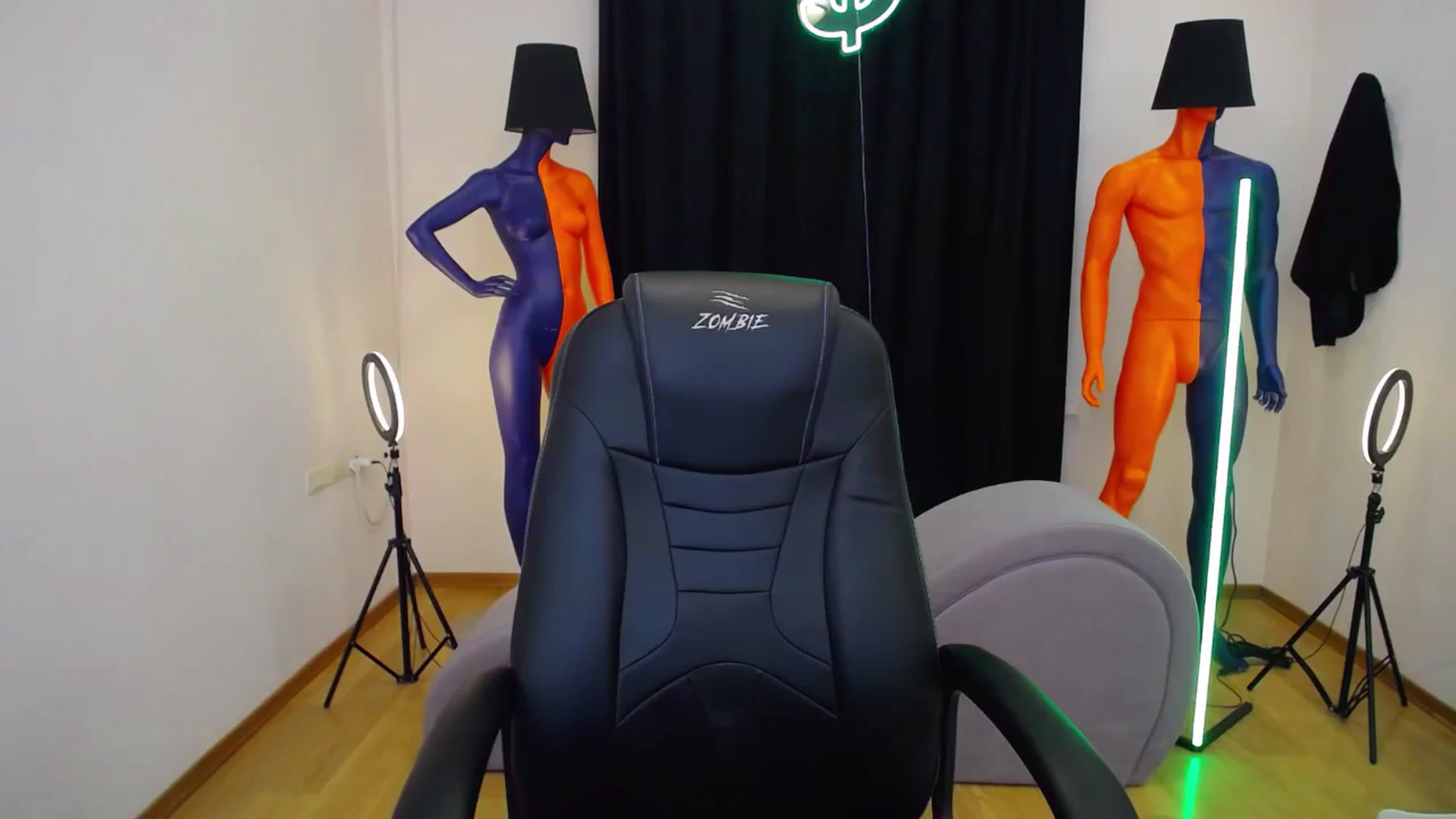 Gallery image thumbnail from Milim_Nava's myfreecams stream on, 03/17/2024, 12:50 image 8 of 20
