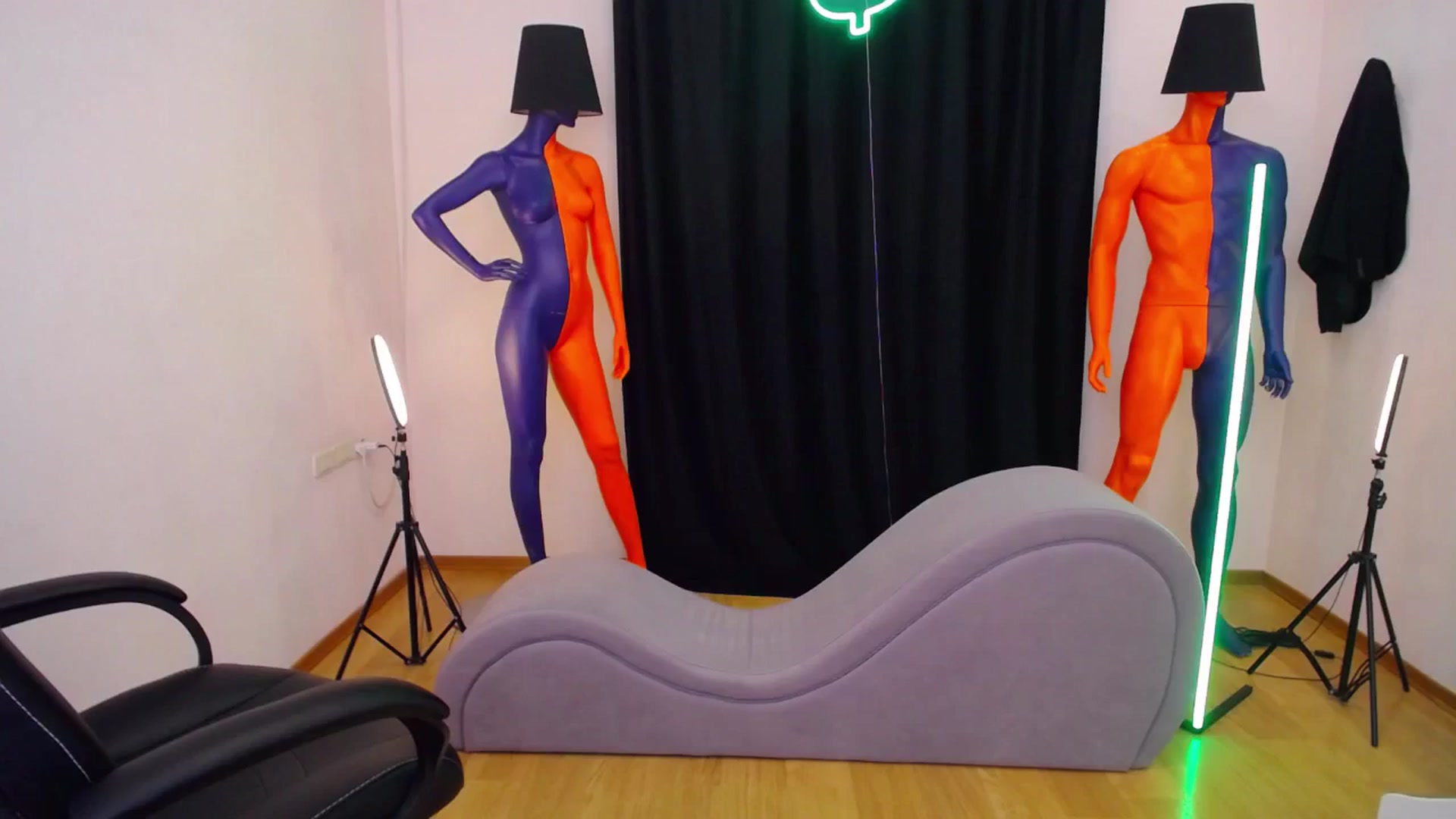 Gallery image thumbnail from Milim_Nava's myfreecams stream on, 03/18/2024, 07:47 image 4 of 20