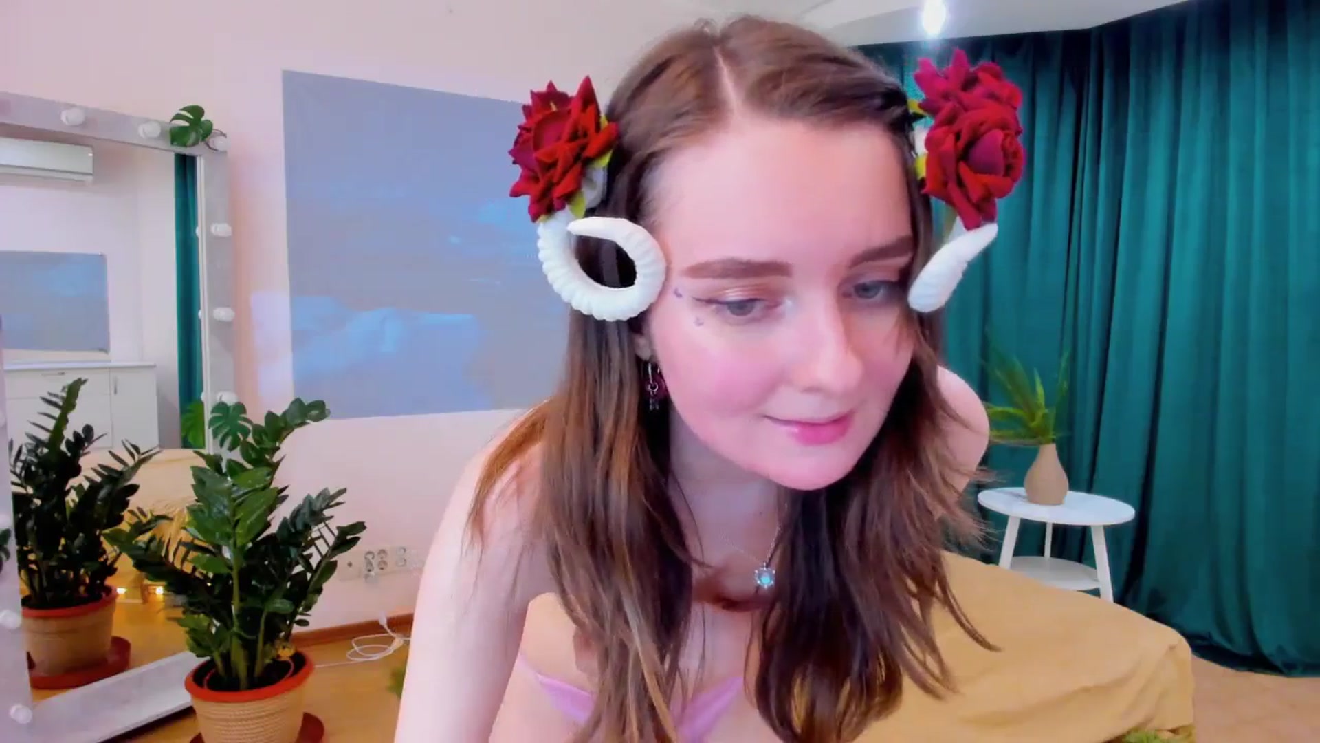 Gallery image thumbnail from Milim_Nava's myfreecams stream on, 03/19/2024, 06:12 image 7 of 20