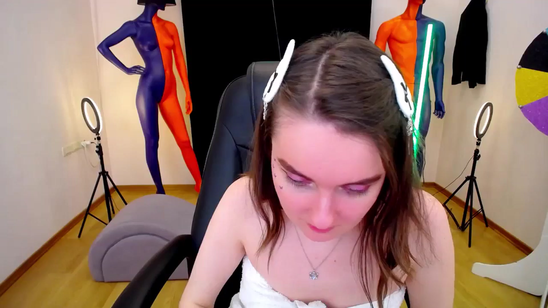 Gallery image thumbnail from Milim_Nava's myfreecams stream on, 03/24/2024, 16:51 image 4 of 20