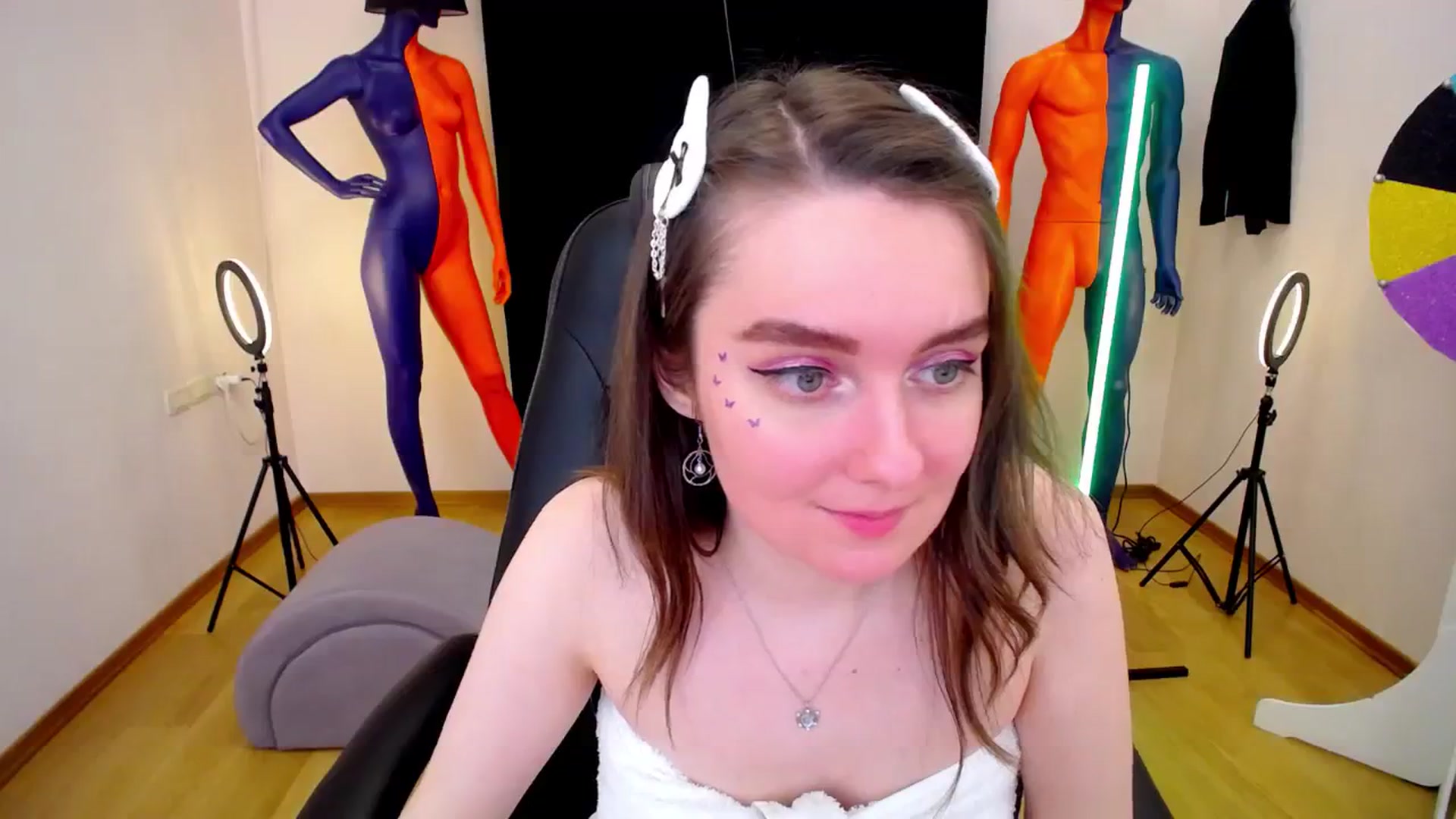 Gallery image thumbnail from Milim_Nava's myfreecams stream on, 03/24/2024, 16:51 image 6 of 20