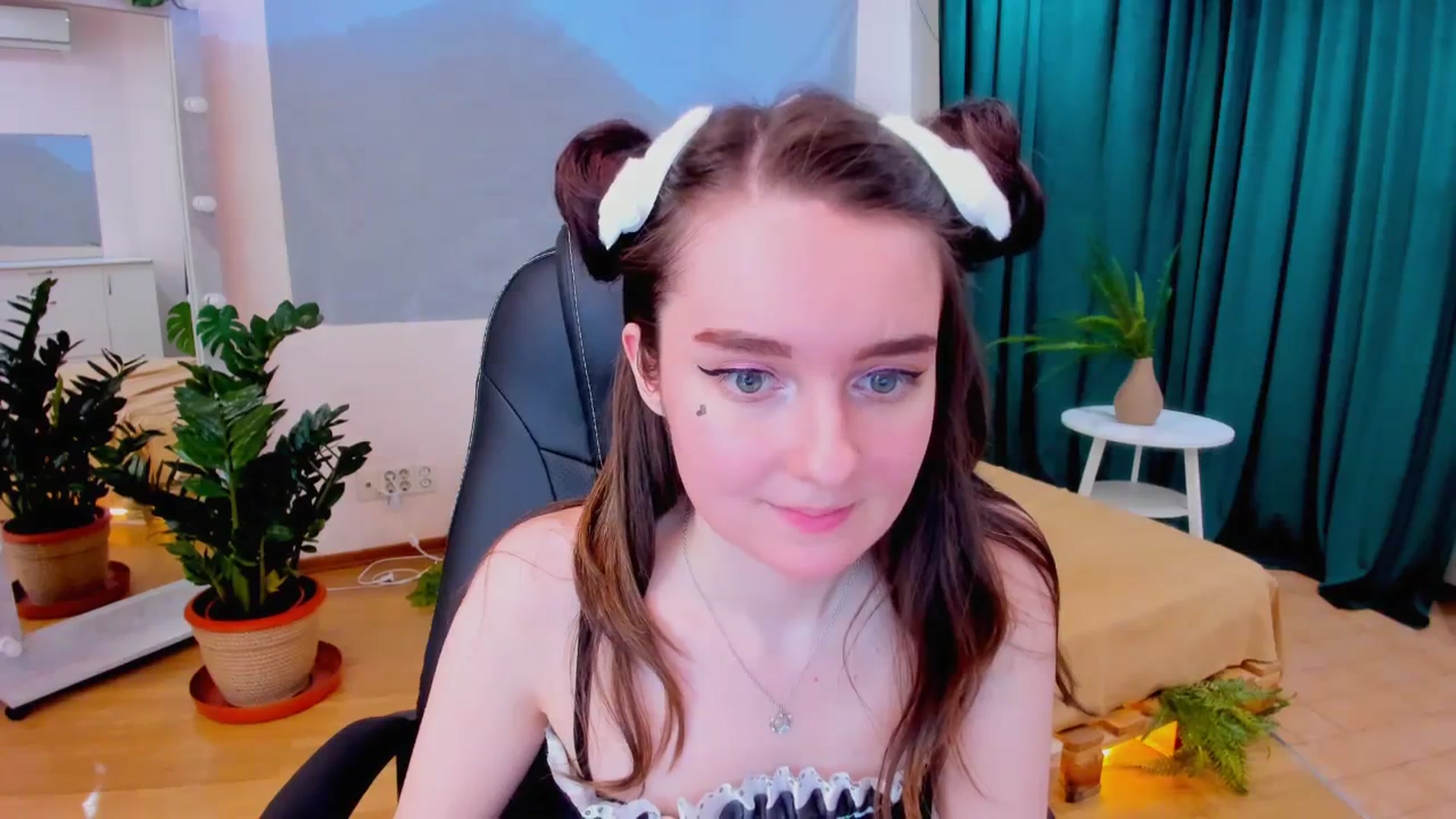 Gallery image thumbnail from Milim_Nava's myfreecams stream on, 03/25/2024, 13:46 image 20 of 20