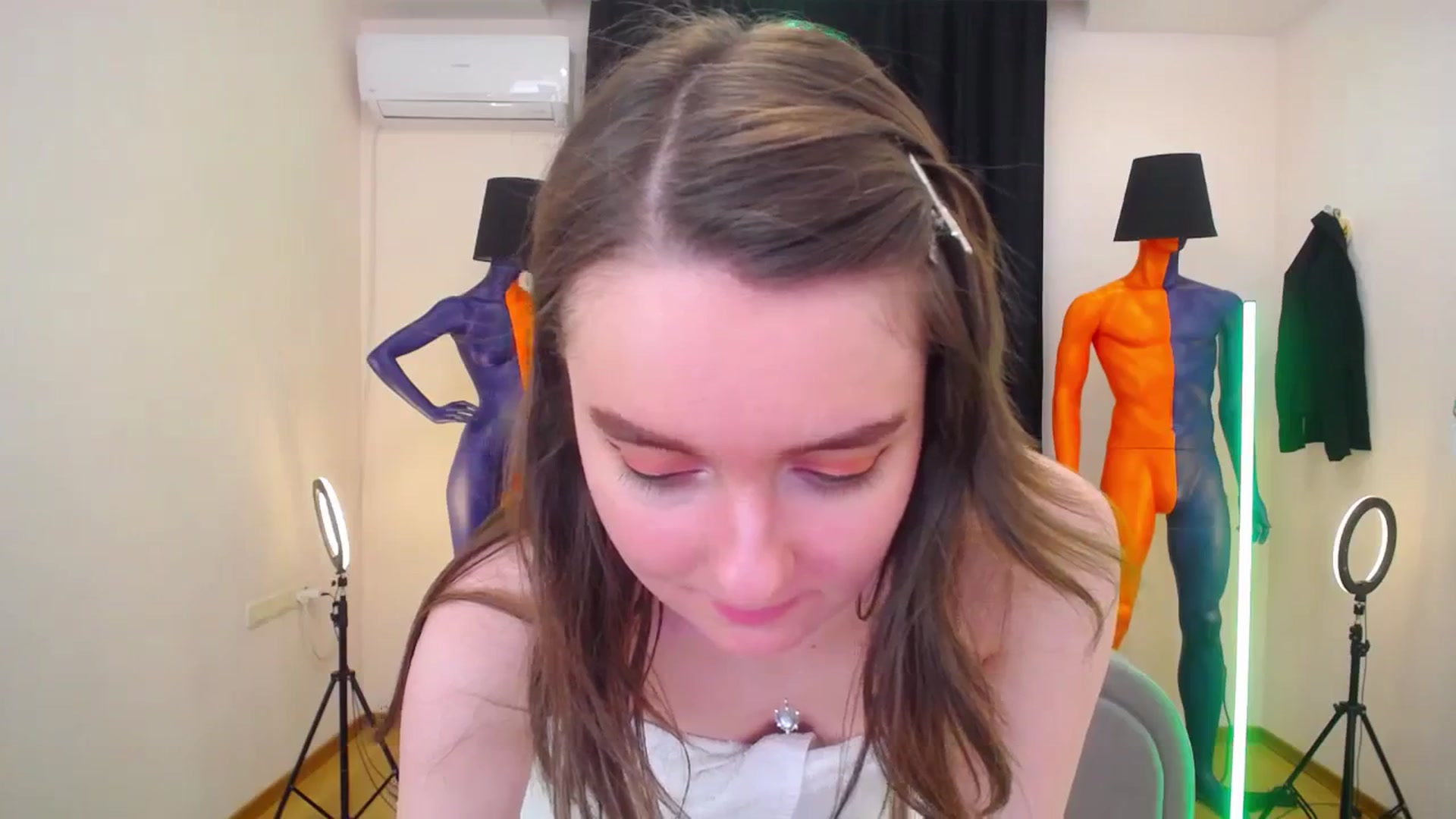 Gallery image thumbnail from Milim_Nava's myfreecams stream on, 03/27/2024, 09:31 image 8 of 20