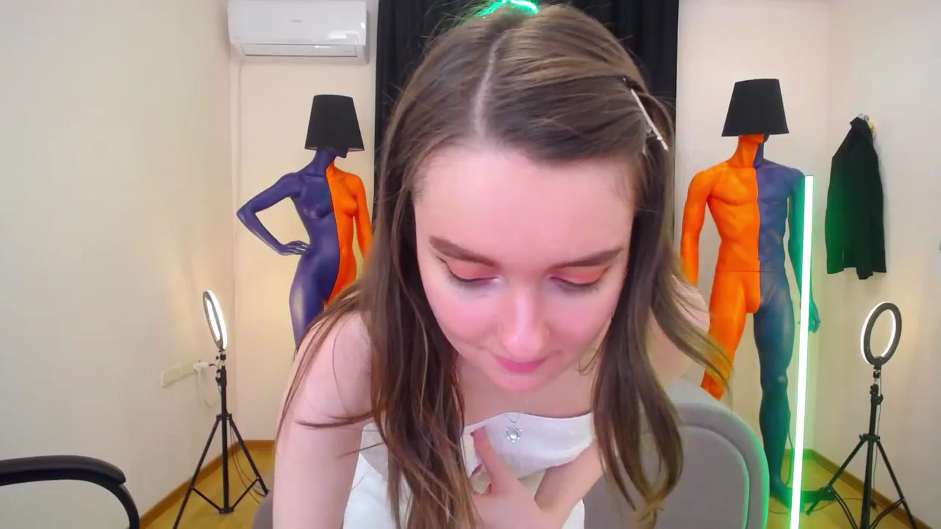 Gallery image thumbnail from Milim_Nava's myfreecams stream on, 03/27/2024, 09:31 image 15 of 20