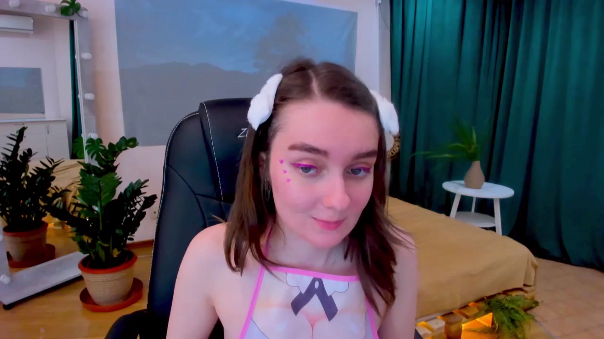 Gallery image thumbnail from Milim_Nava's myfreecams stream on, 03/28/2024, 10:35 image 4 of 20