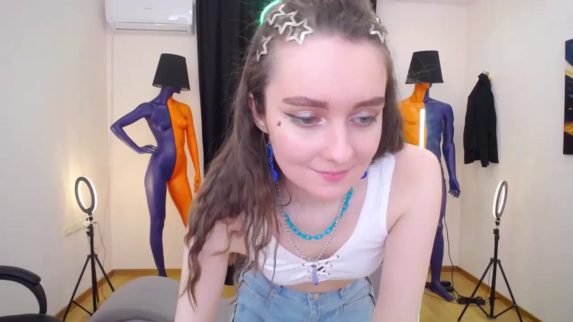 Gallery image thumbnail from Milim_Nava's myfreecams stream on, 04/03/2024, 13:18 image 8 of 20