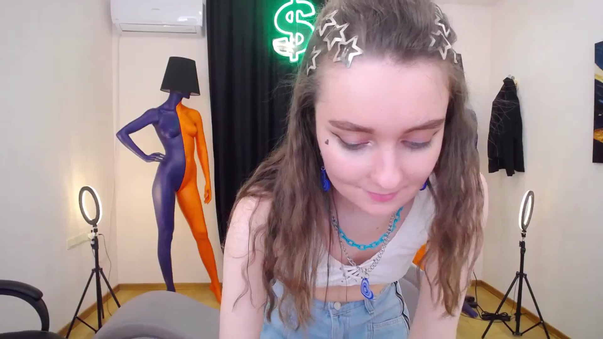 Gallery image thumbnail from Milim_Nava's myfreecams stream on, 04/03/2024, 13:18 image 12 of 20