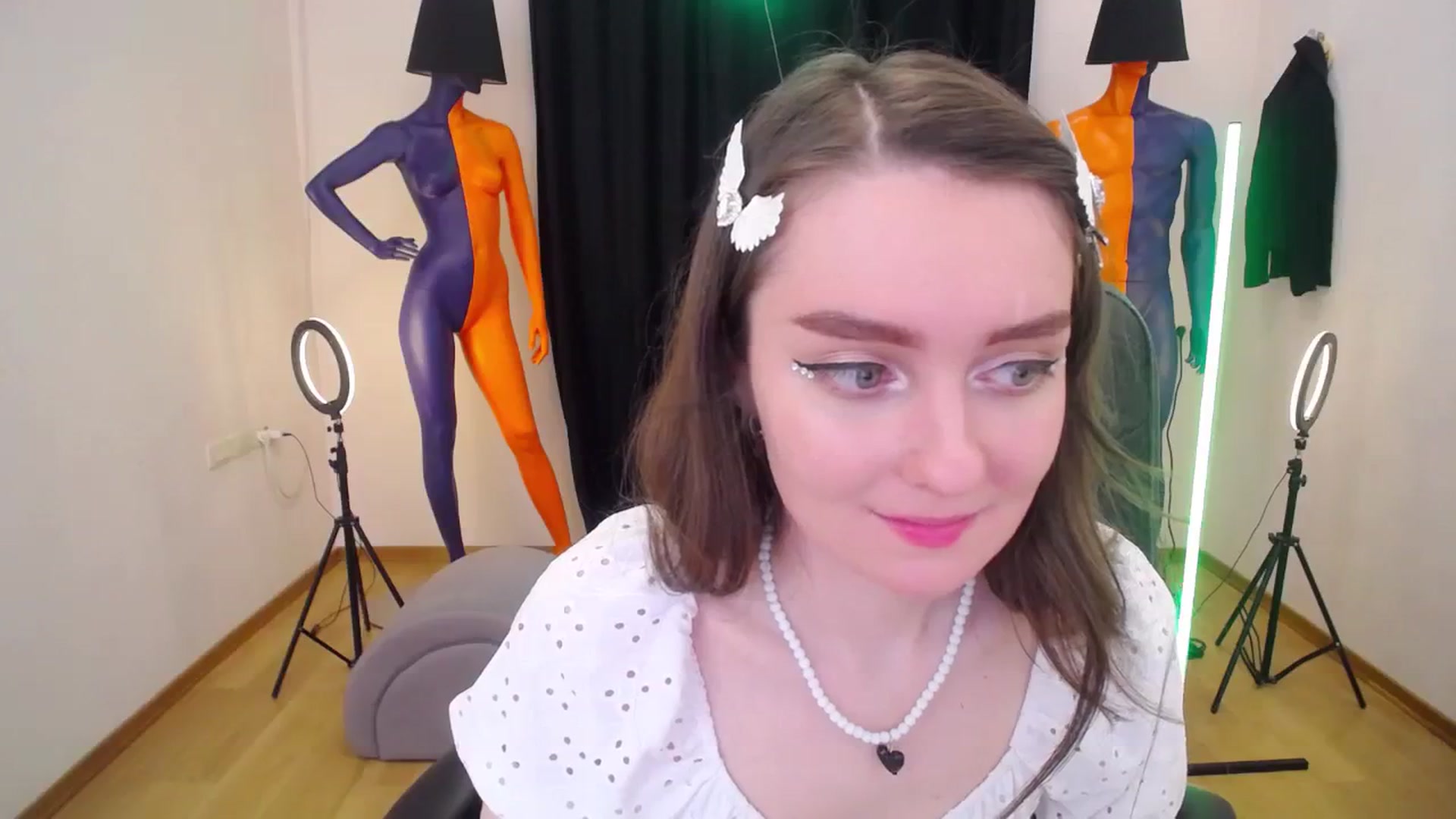 Gallery image thumbnail from Milim_Nava's myfreecams stream on, 04/12/2024, 13:27 image 8 of 20