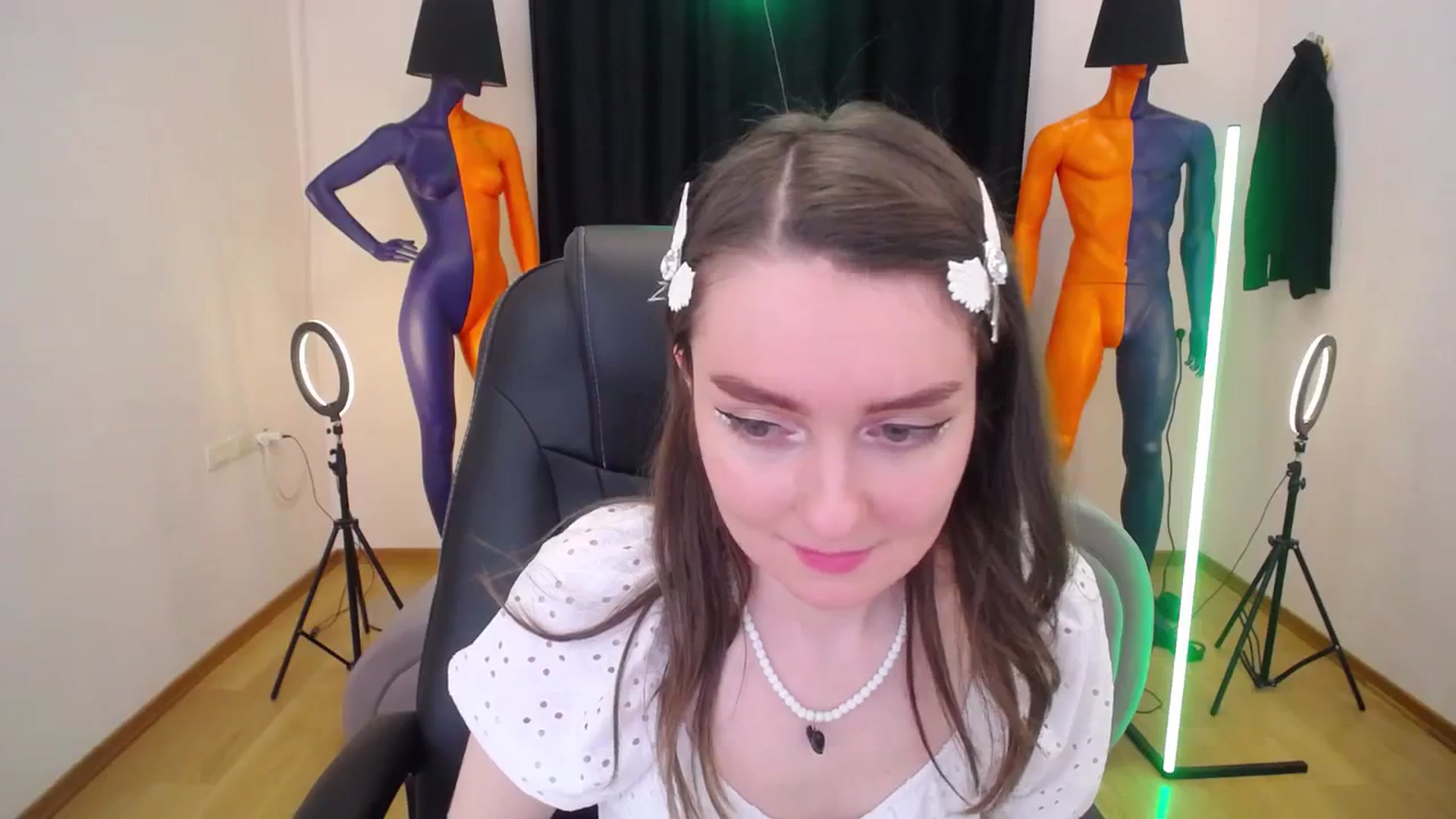 Gallery image thumbnail from Milim_Nava's myfreecams stream on, 04/12/2024, 13:27 image 20 of 20