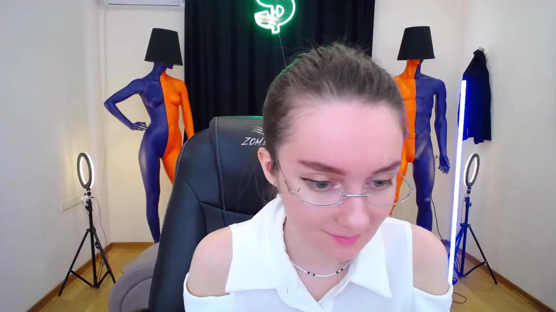 Gallery image thumbnail from Milim_Nava's myfreecams stream on, 04/21/2024, 12:35 image 7 of 20