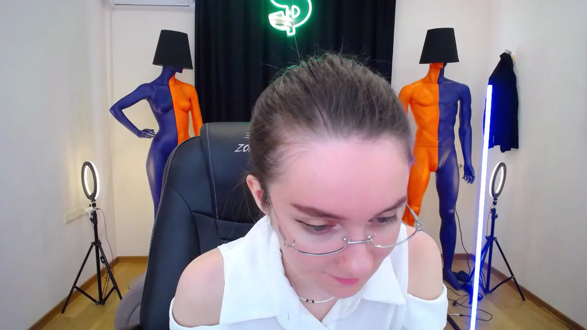 Gallery image thumbnail from Milim_Nava's myfreecams stream on, 04/21/2024, 12:35 image 12 of 20