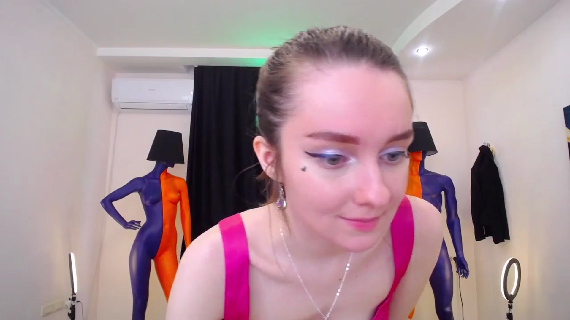 Gallery image thumbnail from Milim_Nava's myfreecams stream on, 04/28/2024, 11:28 image 13 of 20