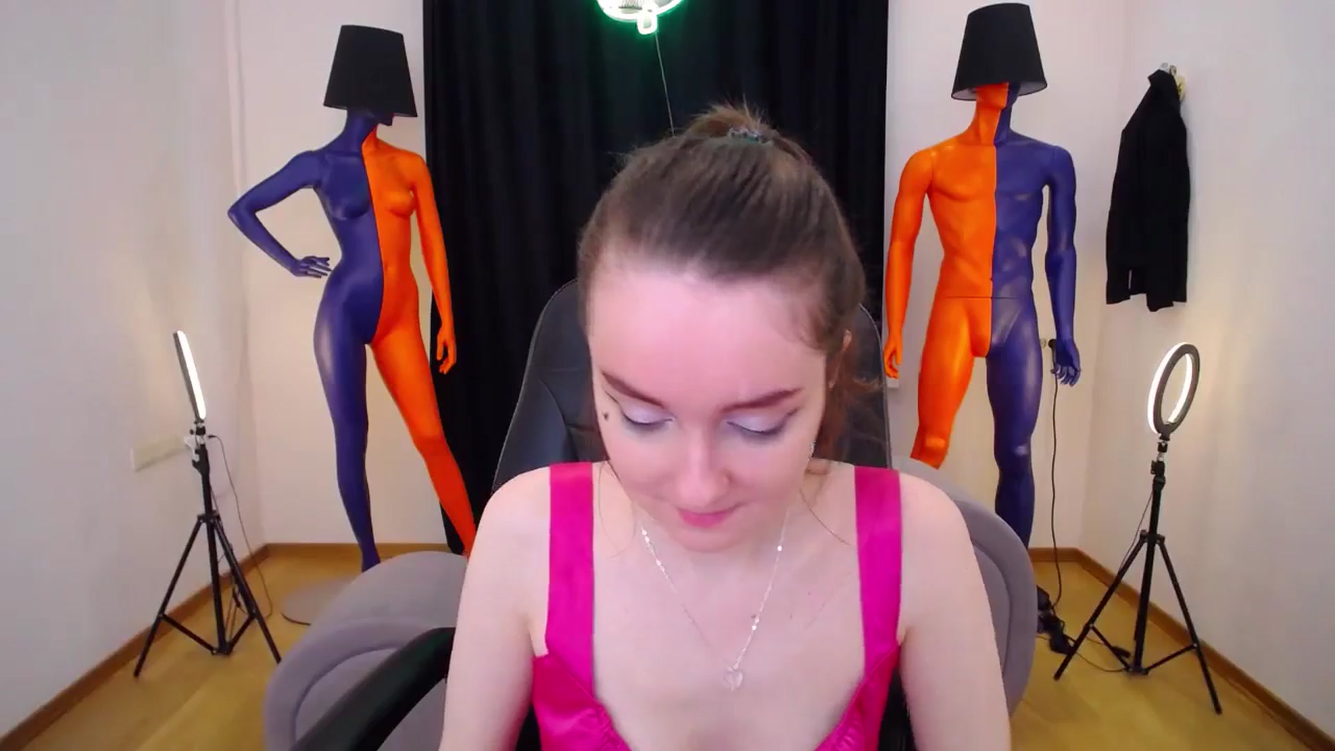 Gallery image thumbnail from Milim_Nava's myfreecams stream on, 04/28/2024, 11:28 image 11 of 20