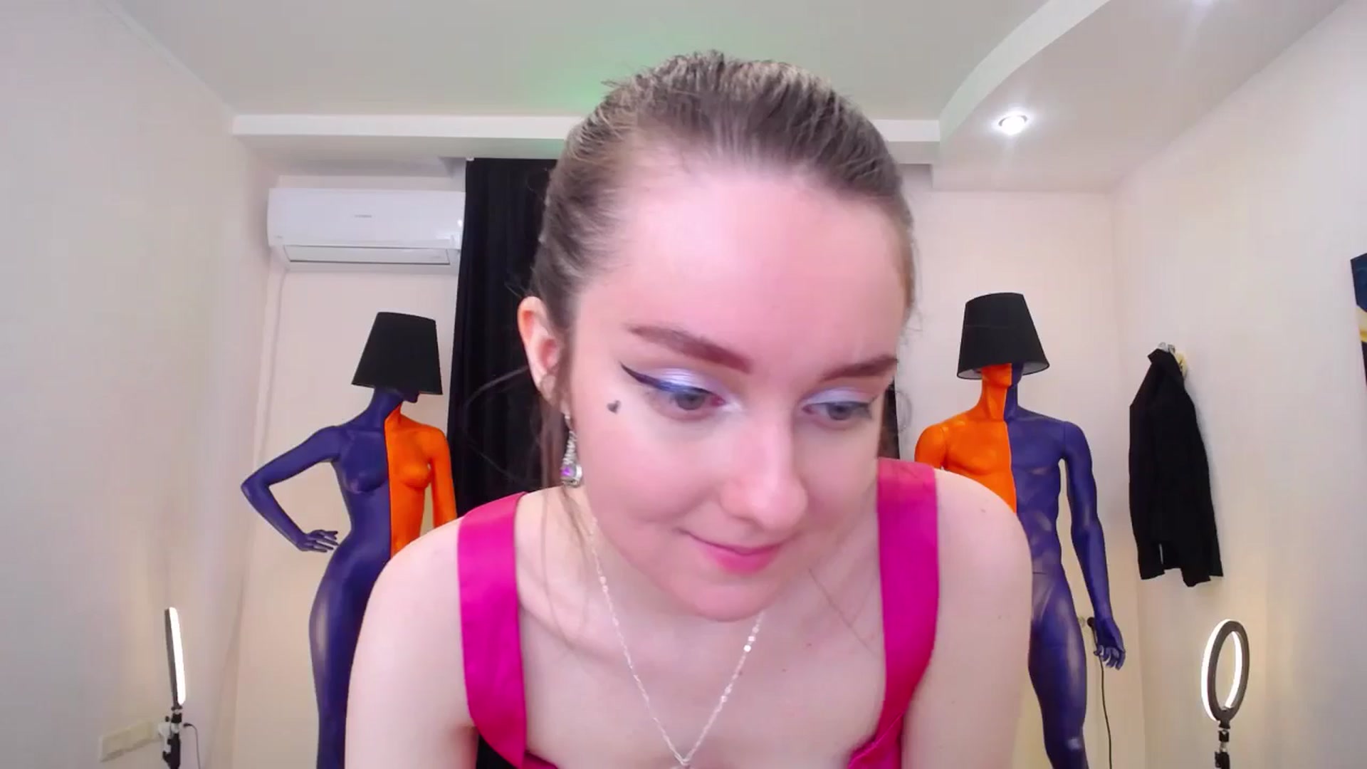 Gallery image thumbnail from Milim_Nava's myfreecams stream on, 04/28/2024, 11:28 image 12 of 20