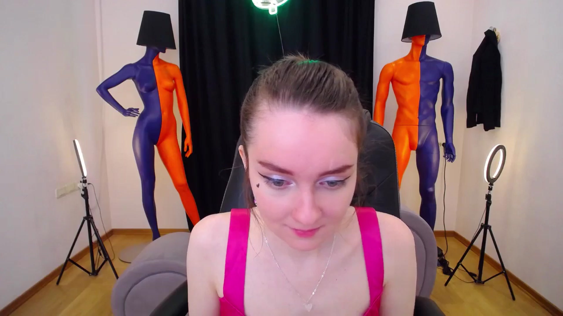 Gallery image thumbnail from Milim_Nava's myfreecams stream on, 04/28/2024, 11:28 image 3 of 20