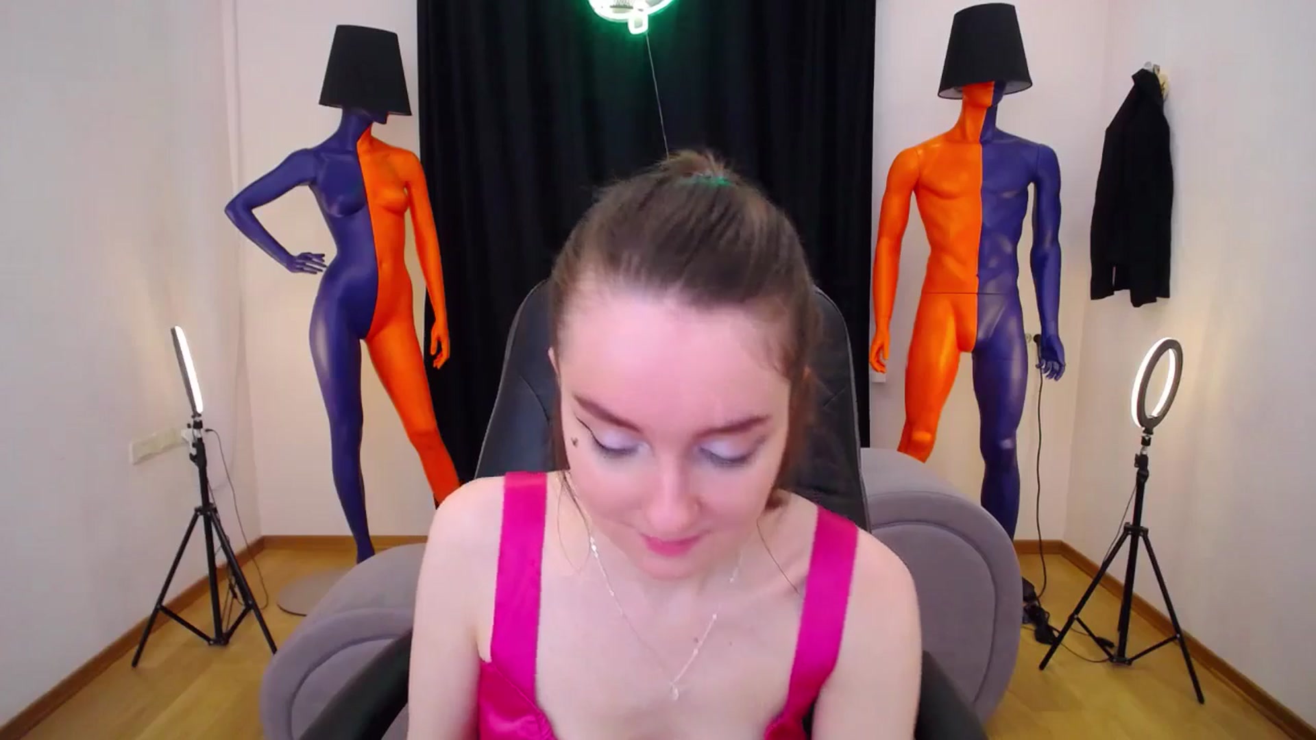 Gallery image thumbnail from Milim_Nava's myfreecams stream on, 04/28/2024, 11:28 image 7 of 20