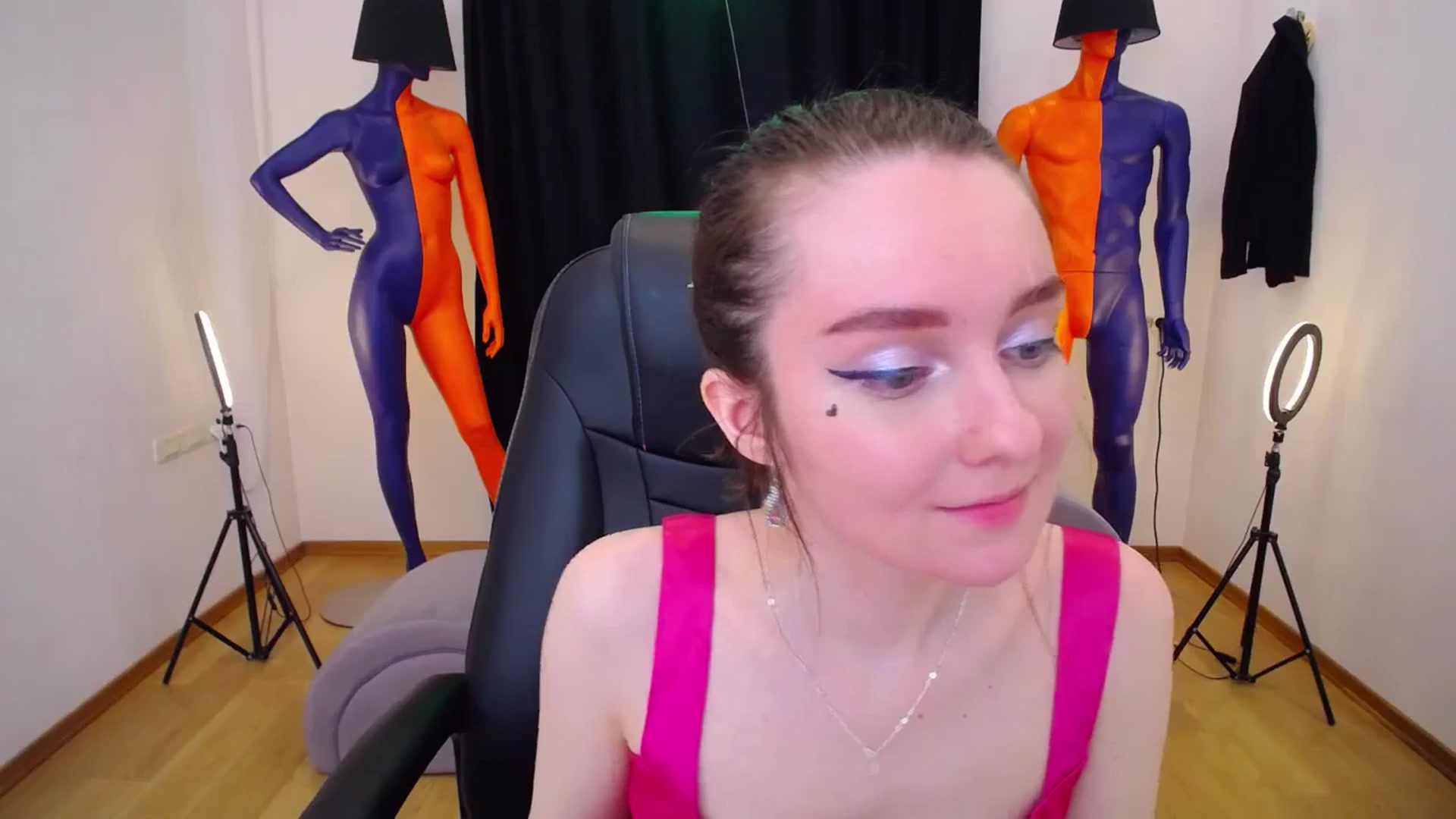 Gallery image thumbnail from Milim_Nava's myfreecams stream on, 04/28/2024, 11:45 image 14 of 20