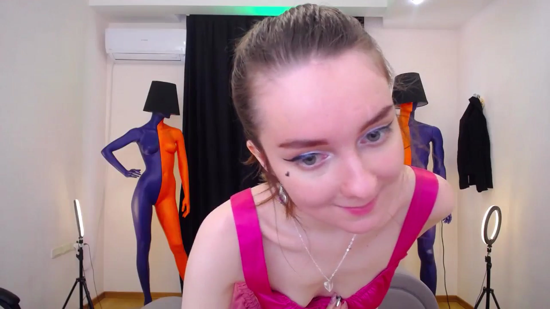 Gallery image thumbnail from Milim_Nava's myfreecams stream on, 04/28/2024, 11:45 image 2 of 20