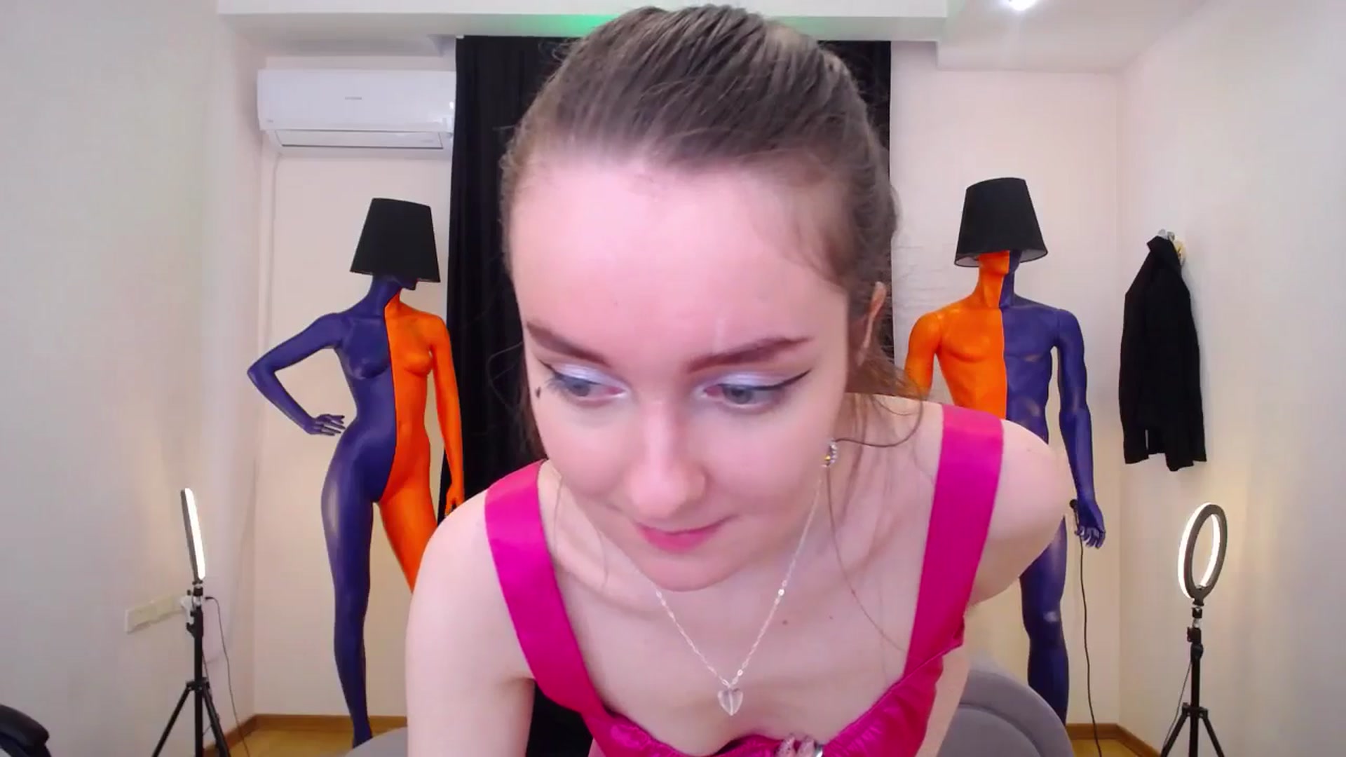 Gallery image thumbnail from Milim_Nava's myfreecams stream on, 04/28/2024, 11:45 image 5 of 20