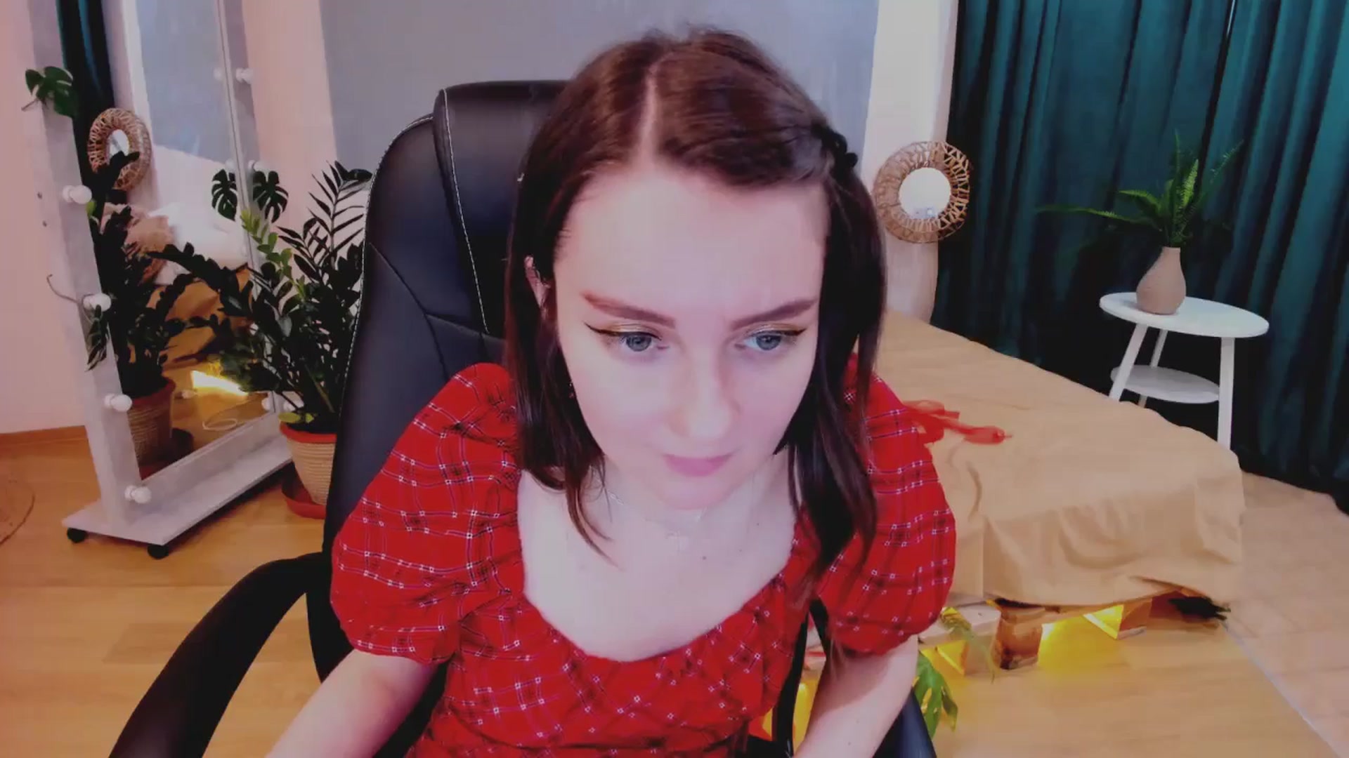 Gallery image thumbnail from Milim_Nava's myfreecams stream on, 04/29/2024, 09:51 image 12 of 20