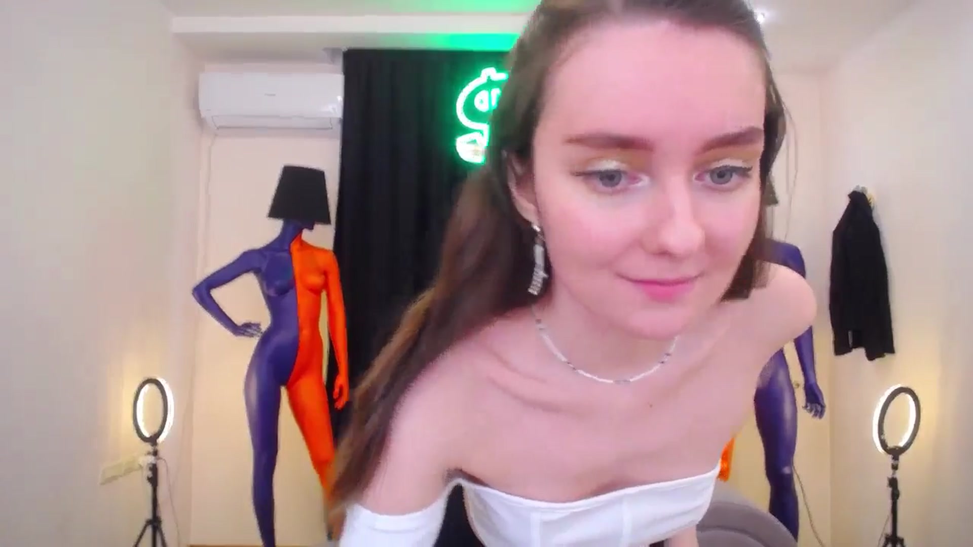 Gallery image thumbnail from Milim_Nava's myfreecams stream on, 04/30/2024, 11:27 image 2 of 20