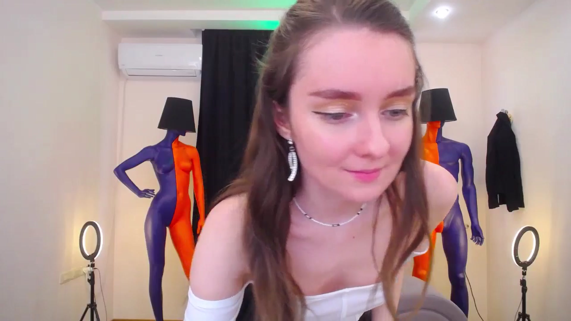 Gallery image thumbnail from Milim_Nava's myfreecams stream on, 04/30/2024, 11:27 image 4 of 20