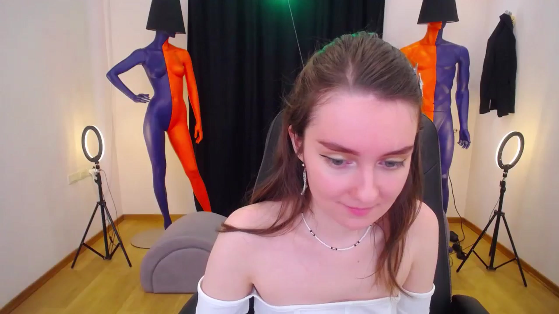 Gallery image thumbnail from Milim_Nava's myfreecams stream on, 04/30/2024, 12:37 image 5 of 20