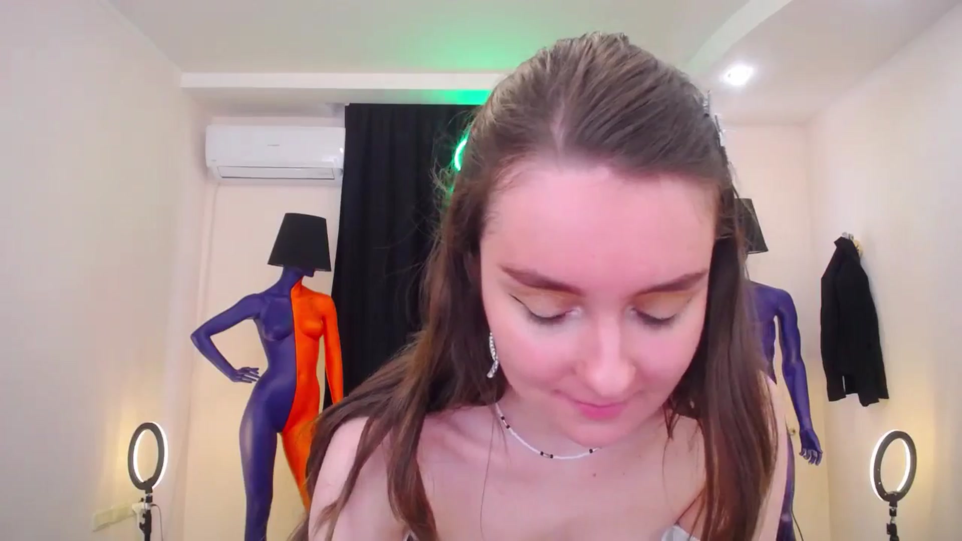 Gallery image thumbnail from Milim_Nava's myfreecams stream on, 04/30/2024, 12:37 image 7 of 20