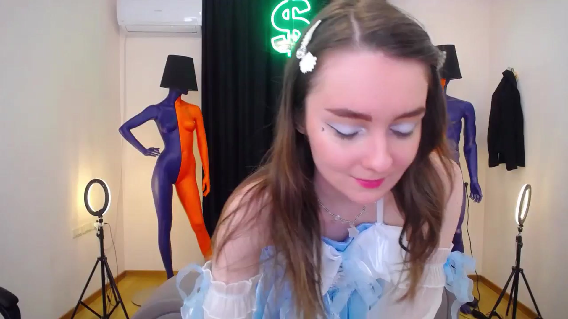 Gallery image thumbnail from Milim_Nava's myfreecams stream on, 05/09/2024, 10:55 image 16 of 20
