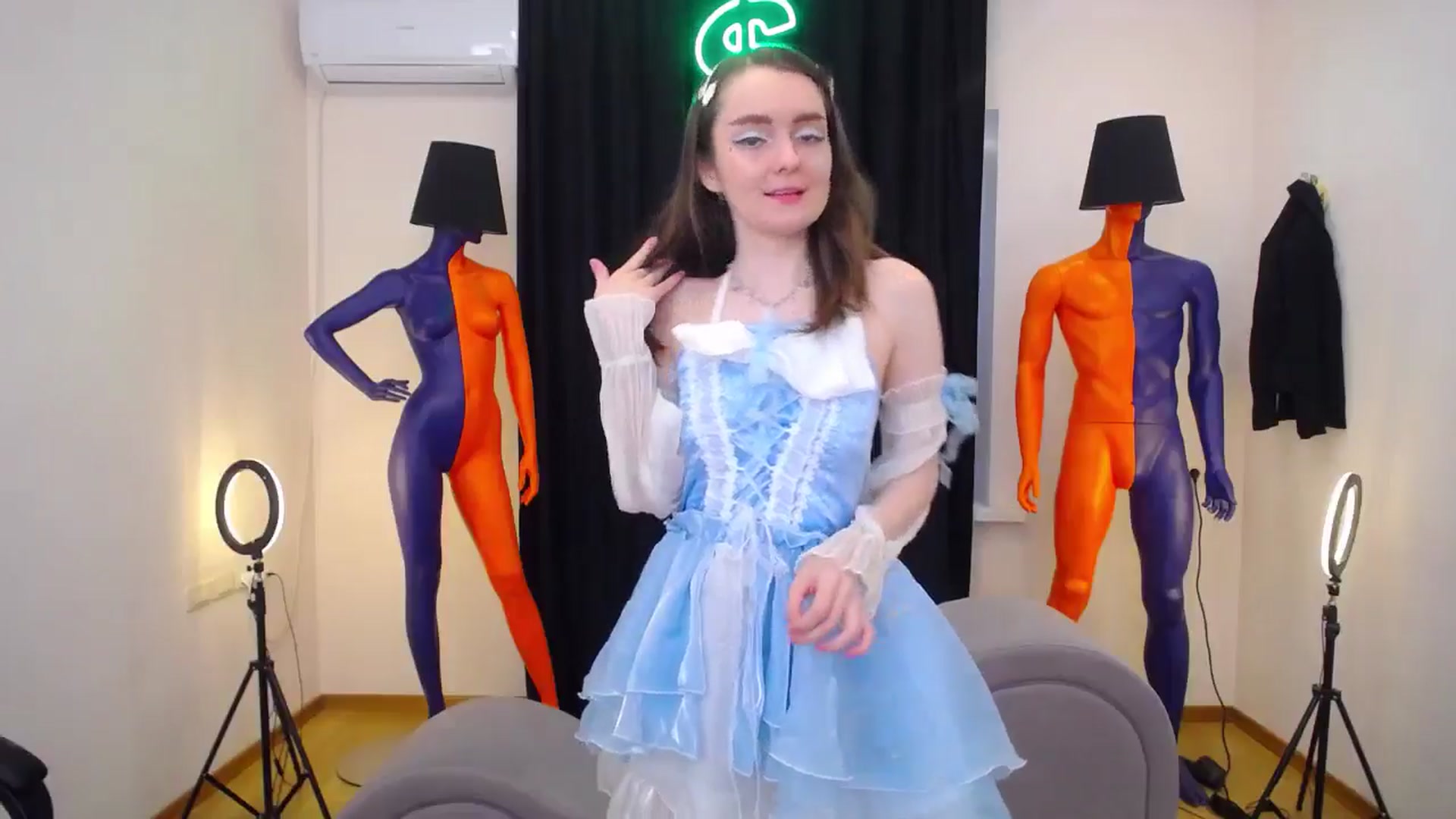 Gallery image thumbnail from Milim_Nava's myfreecams stream on, 05/09/2024, 10:55 image 9 of 20