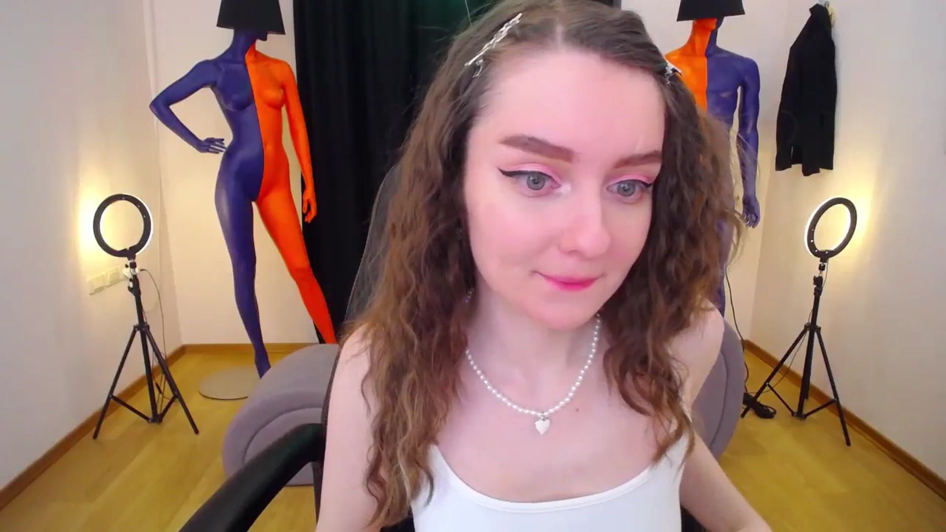 Gallery image thumbnail from Milim_Nava's myfreecams stream on, 05/15/2024, 10:39 image 2 of 20