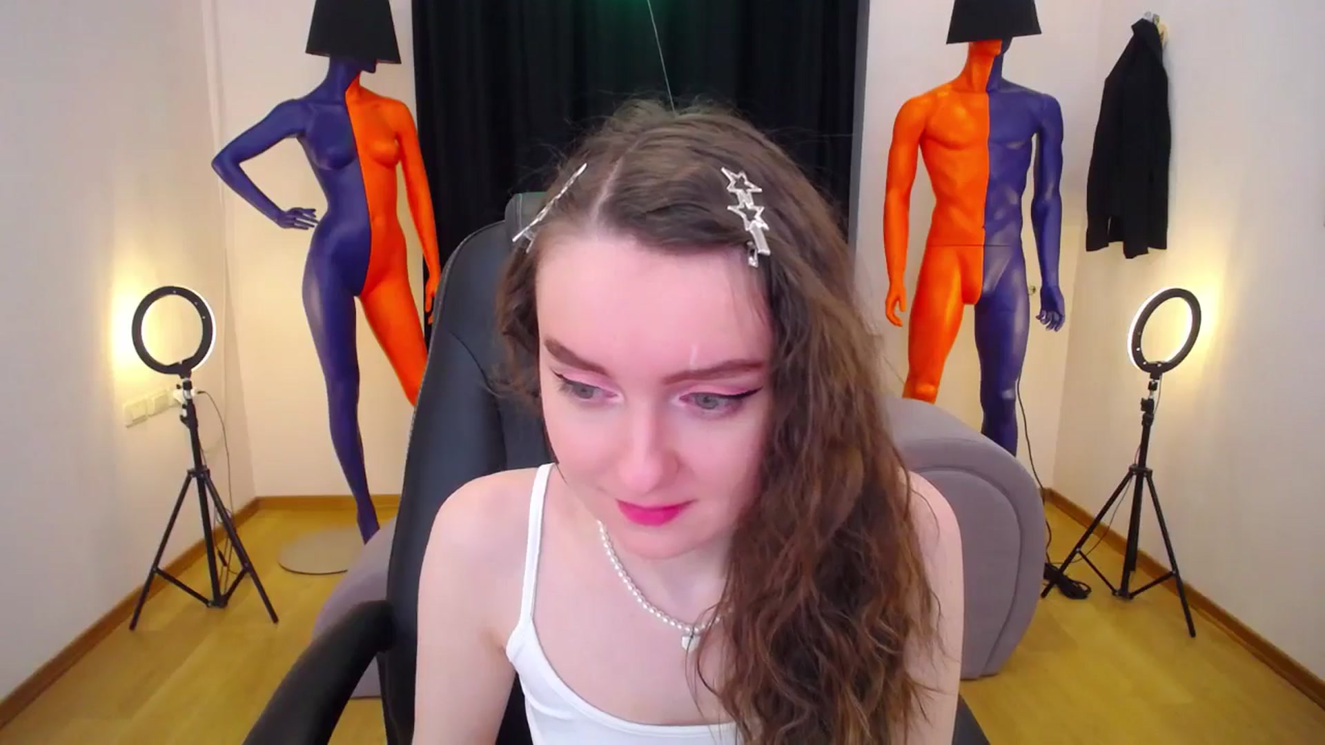Gallery image thumbnail from Milim_Nava's myfreecams stream on, 05/15/2024, 10:39 image 17 of 20