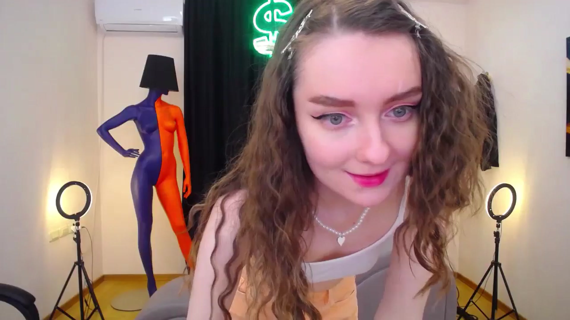 Gallery image thumbnail from Milim_Nava's myfreecams stream on, 05/15/2024, 10:39 image 8 of 20