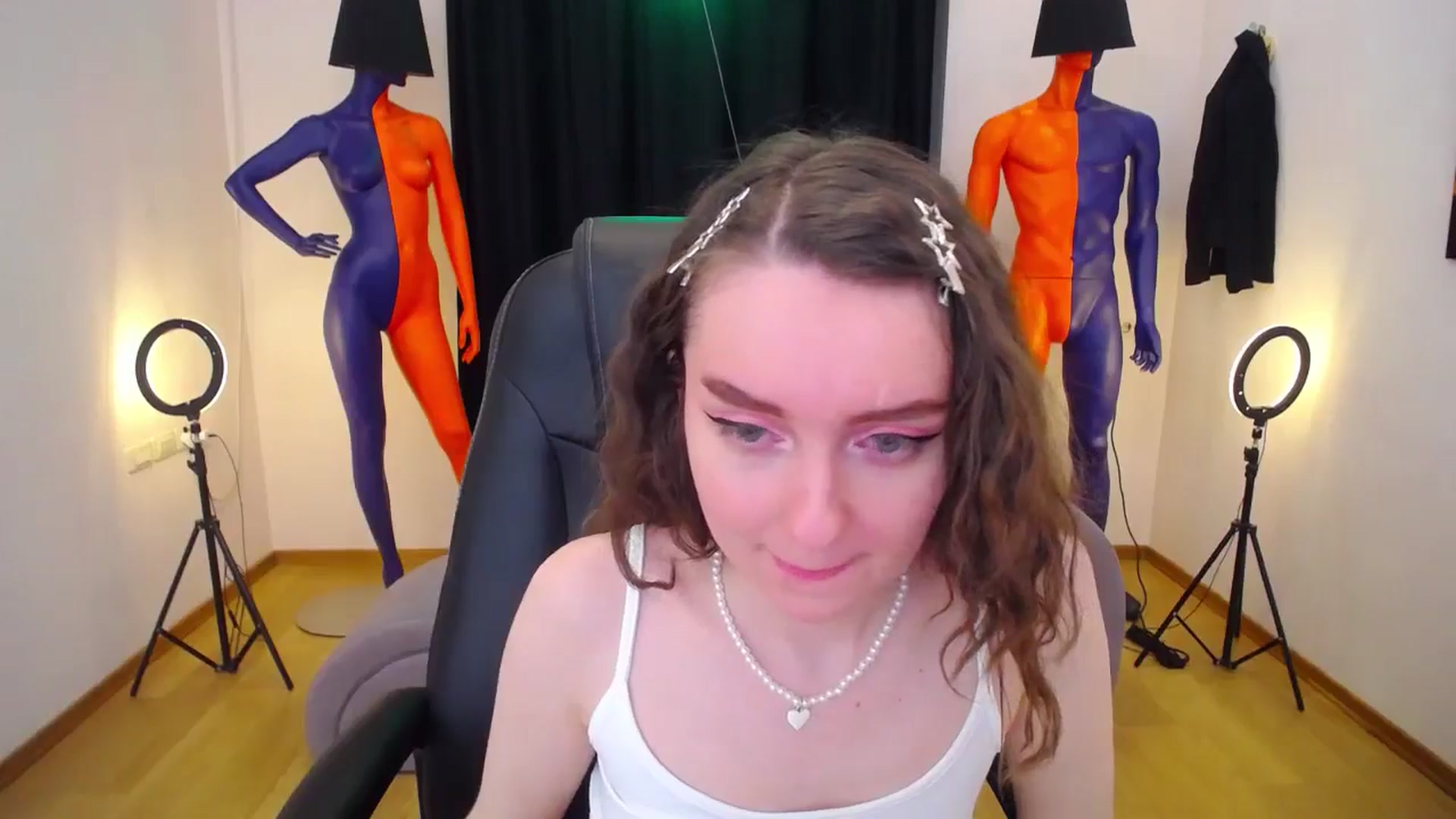 Gallery image thumbnail from Milim_Nava's myfreecams stream on, 05/15/2024, 12:23 image 17 of 20