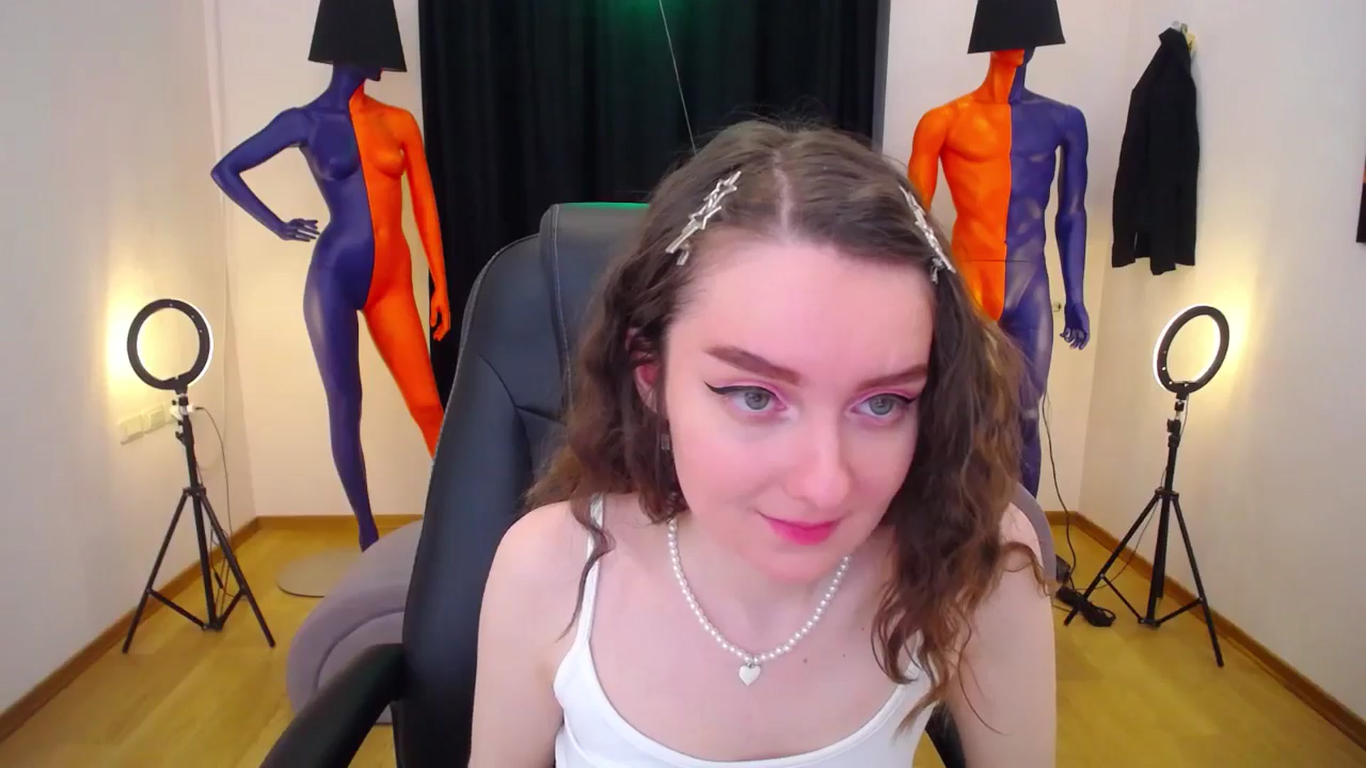 Gallery image thumbnail from Milim_Nava's myfreecams stream on, 05/15/2024, 12:23 image 18 of 20