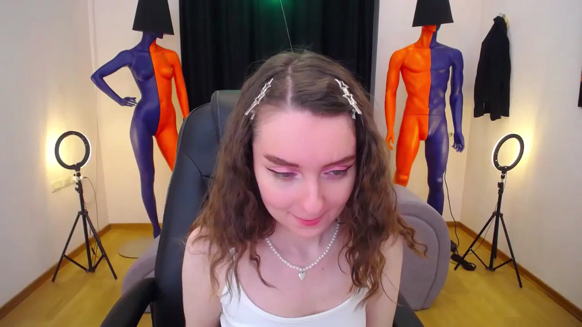 Gallery image thumbnail from Milim_Nava's myfreecams stream on, 05/15/2024, 12:23 image 13 of 20