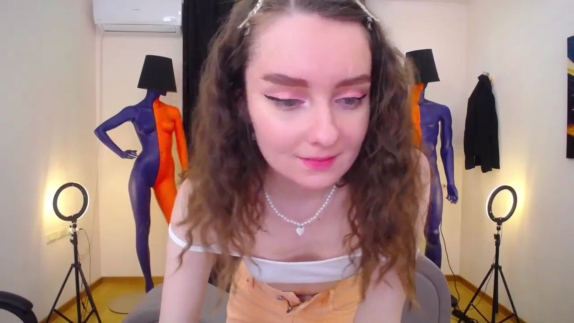 Gallery image thumbnail from Milim_Nava's myfreecams stream on, 05/15/2024, 12:23 image 11 of 20