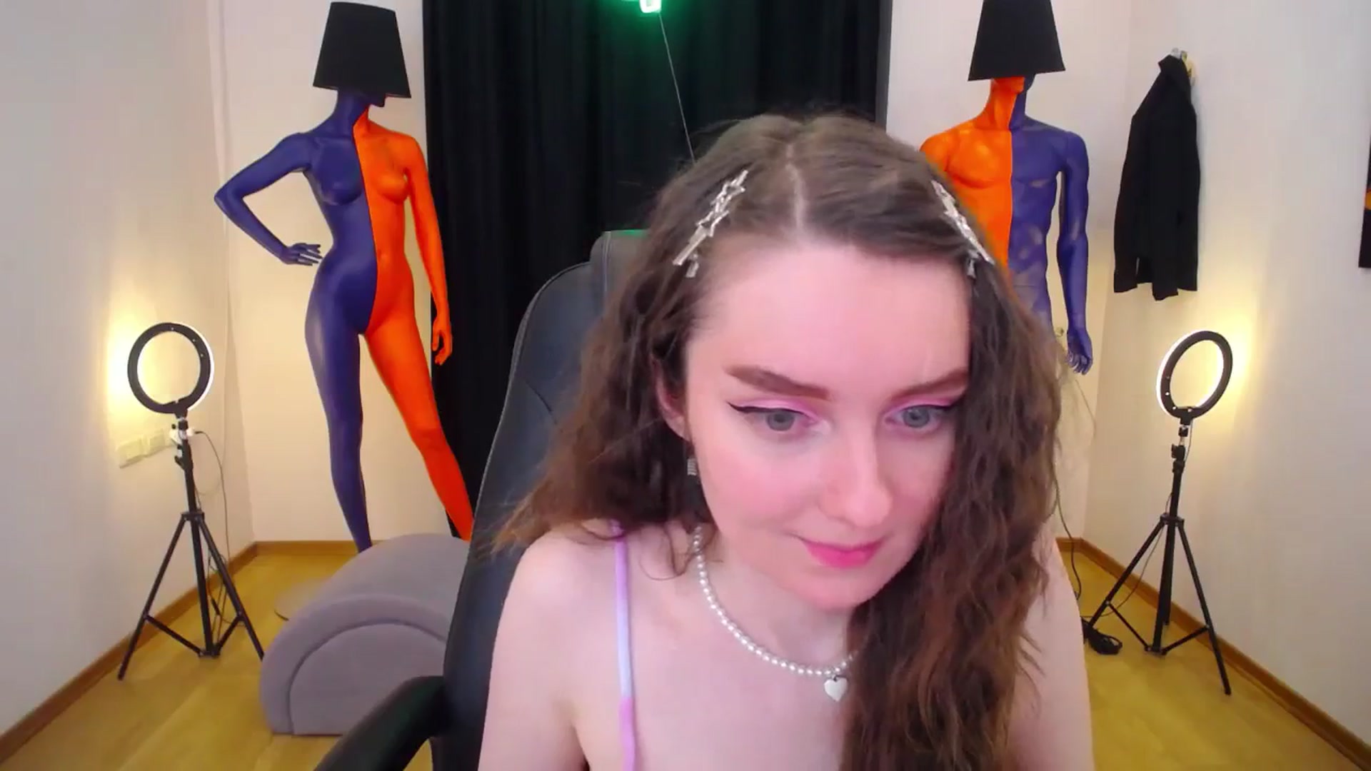 Gallery image thumbnail from Milim_Nava's myfreecams stream on, 05/15/2024, 16:47 image 8 of 20
