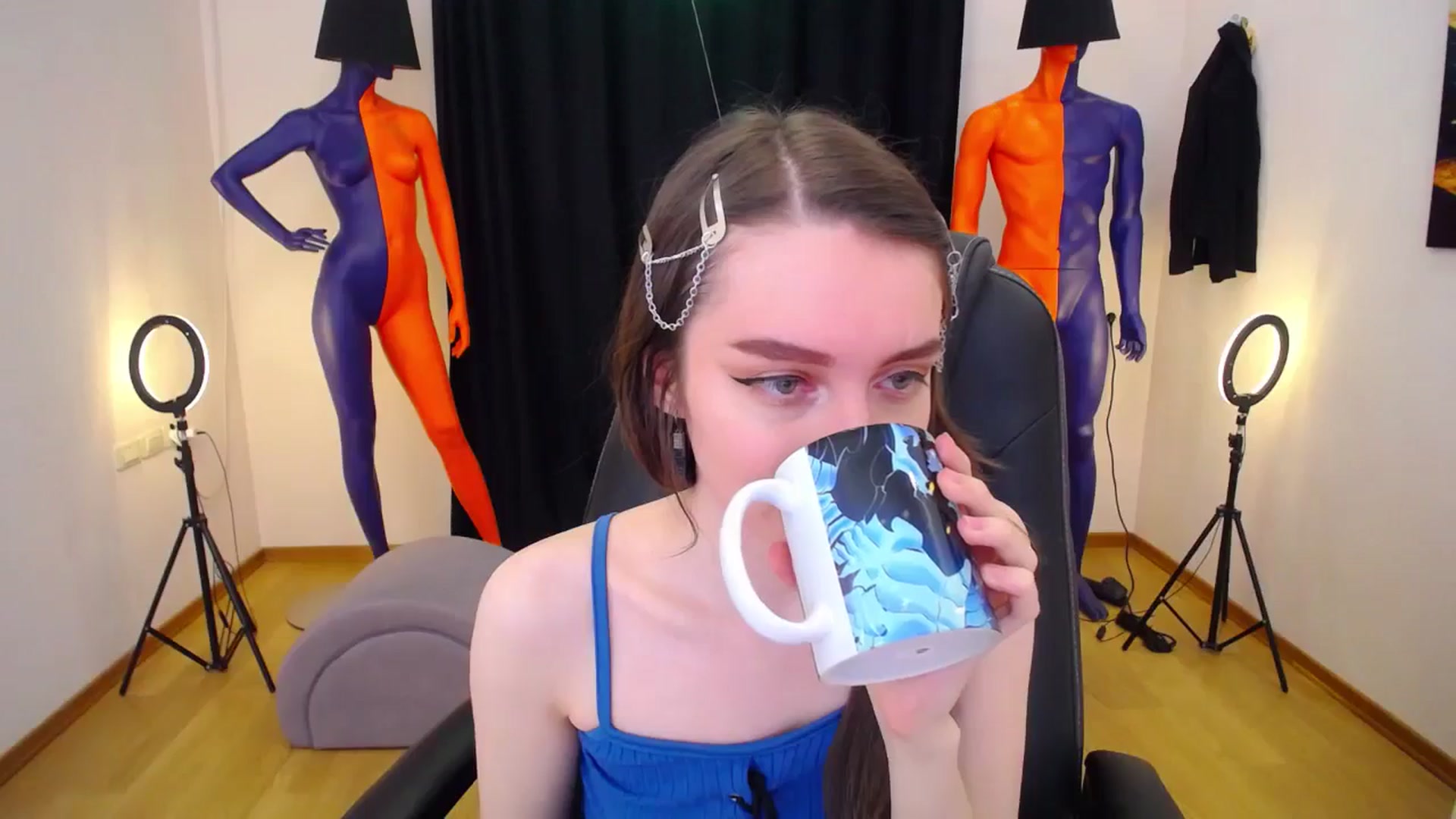 Gallery image thumbnail from Milim_Nava's myfreecams stream on, 05/16/2024, 11:16 image 19 of 20