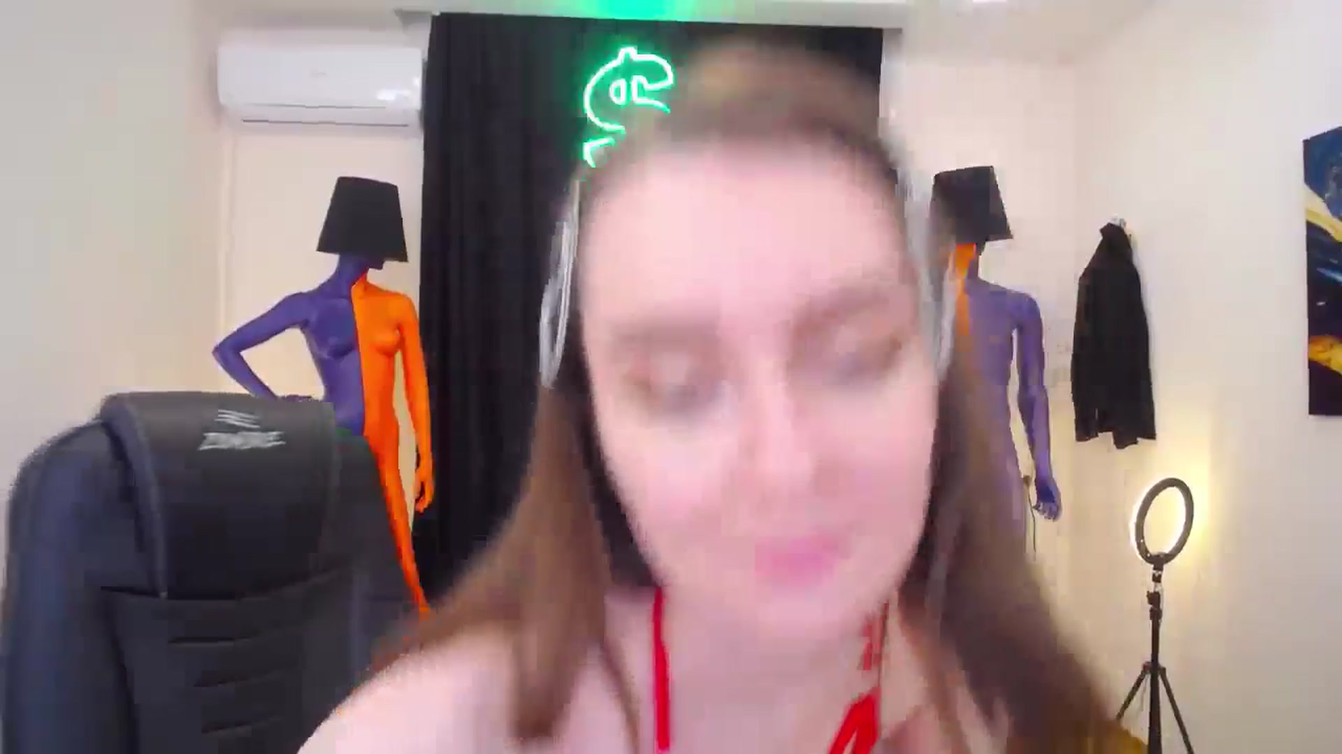 Gallery image thumbnail from Milim_Nava's myfreecams stream on, 05/16/2024, 14:54 image 5 of 20