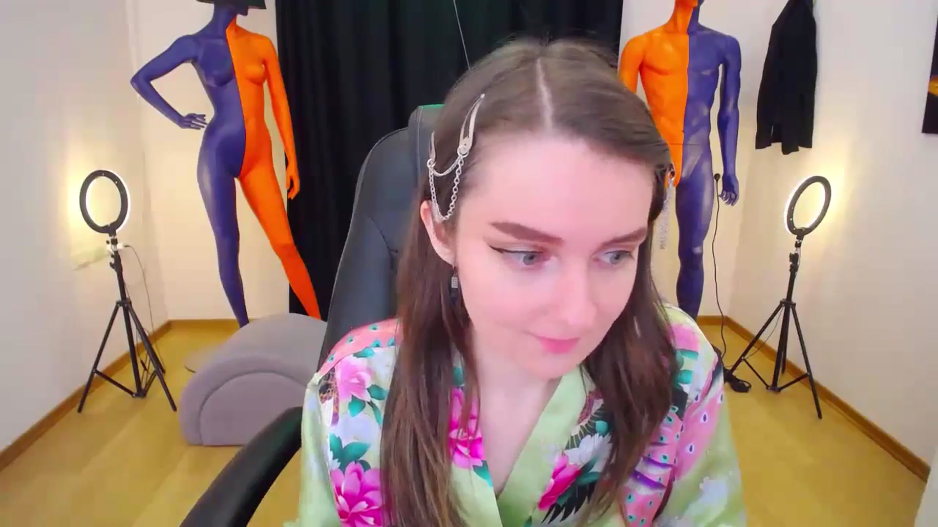 Gallery image thumbnail from Milim_Nava's myfreecams stream on, 05/16/2024, 16:40 image 2 of 20