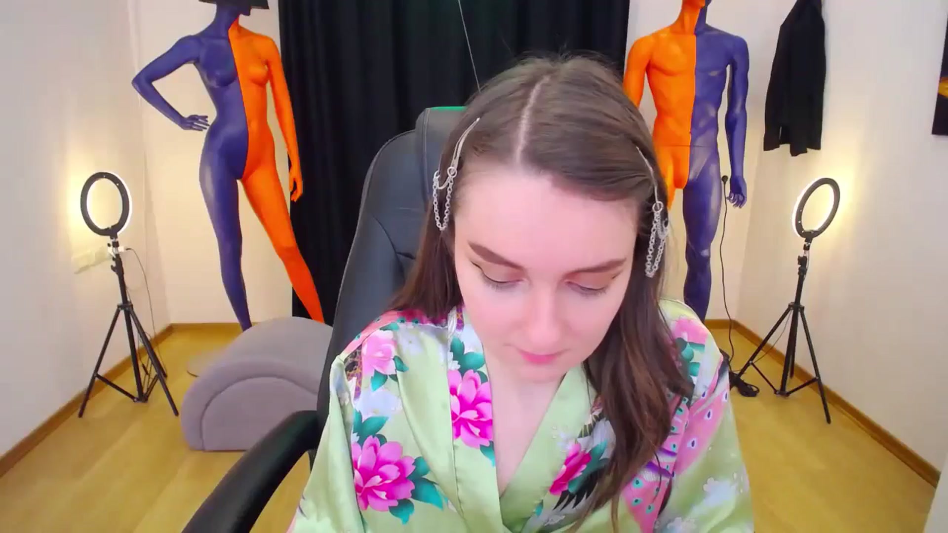 Gallery image thumbnail from Milim_Nava's myfreecams stream on, 05/16/2024, 16:40 image 4 of 20