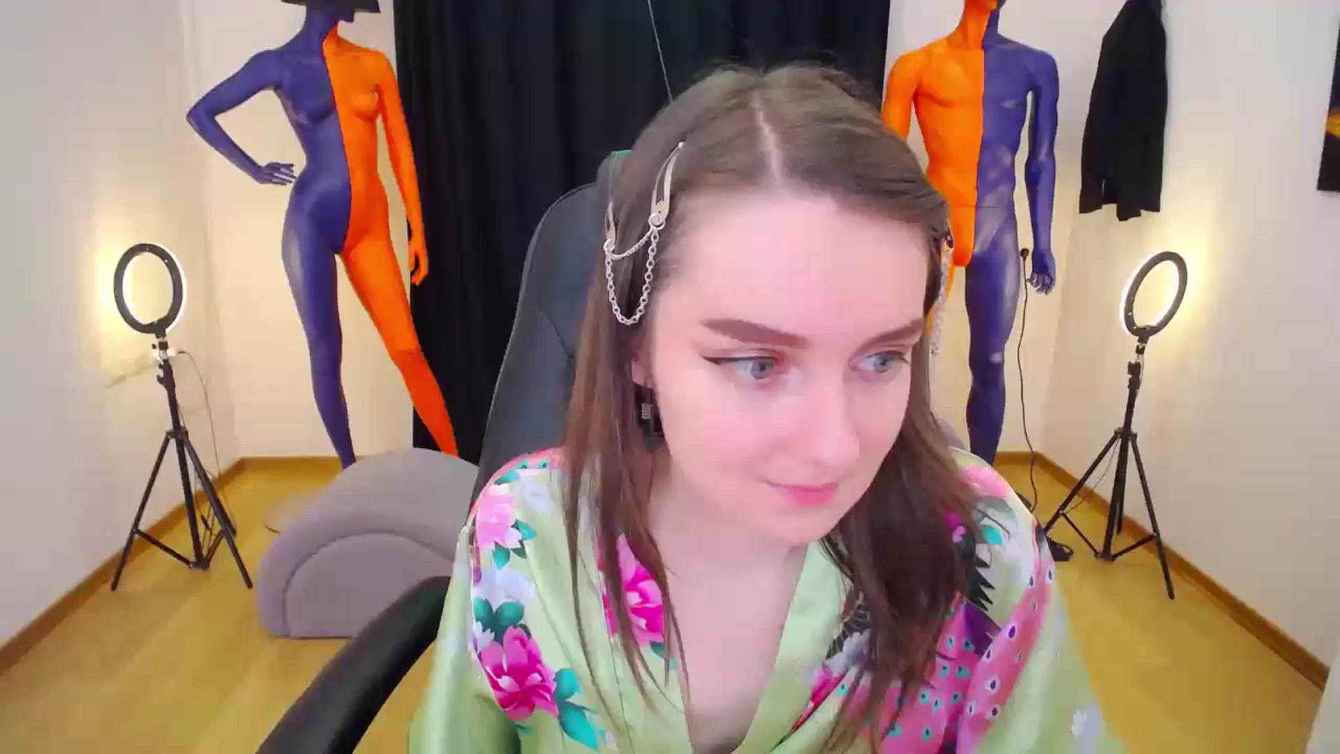 Gallery image thumbnail from Milim_Nava's myfreecams stream on, 05/16/2024, 16:40 image 11 of 20